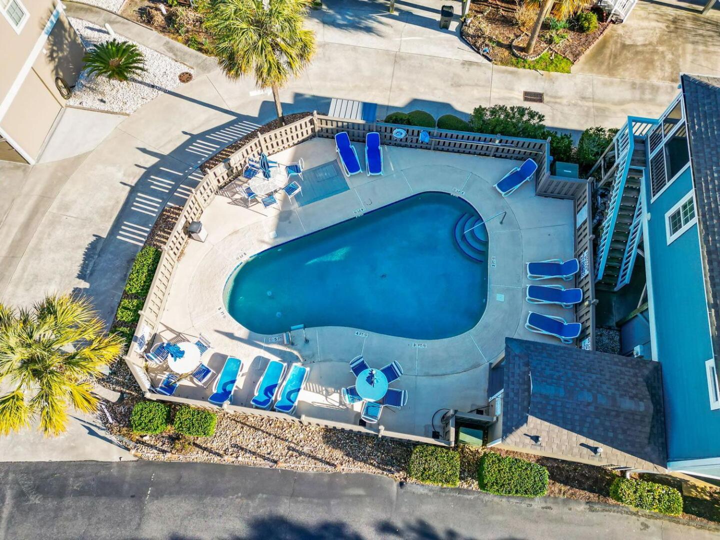 Two Bedroom House With Community Pool! Walk To The Beach! 299 Arrowhead Road * Myrtle Beach