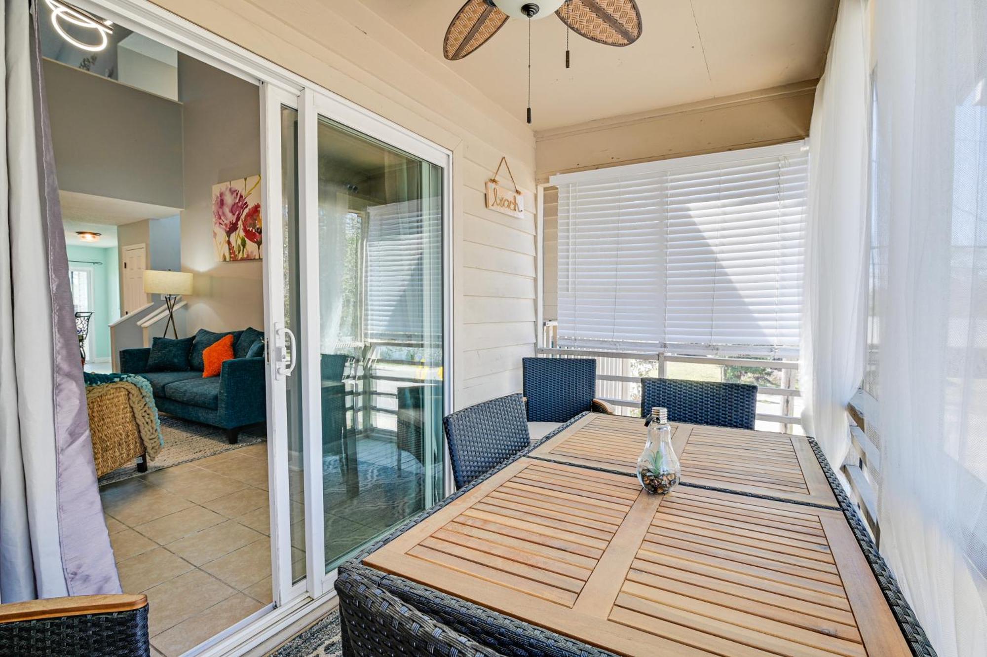 Surfside With Balconies 1 Mi To Ocean! *