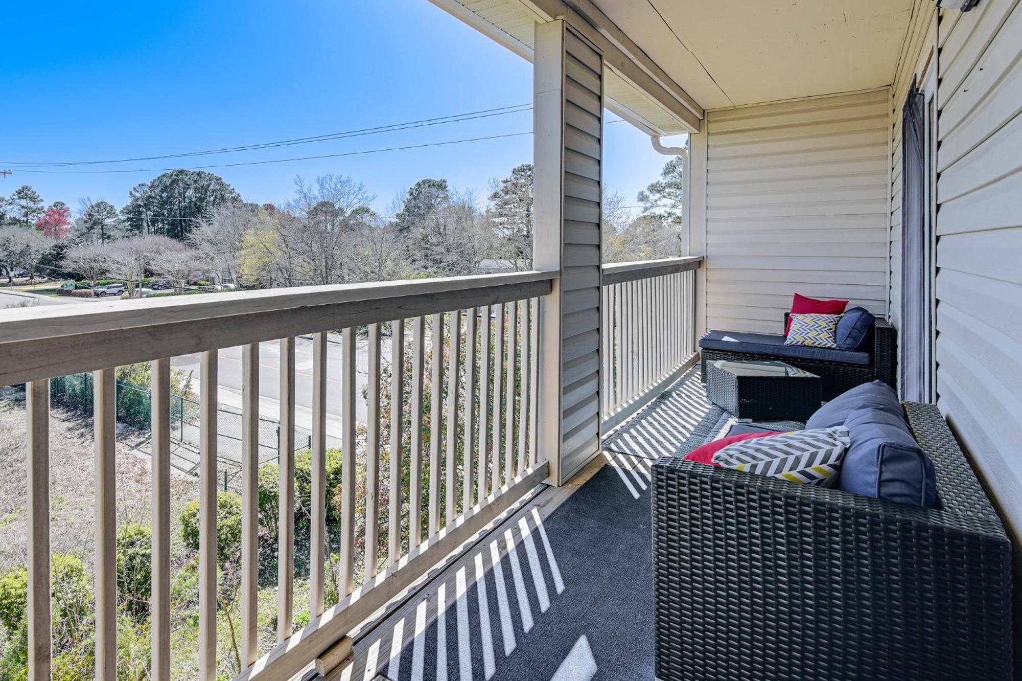 Surfside With Balconies 1 Mi To Ocean! *