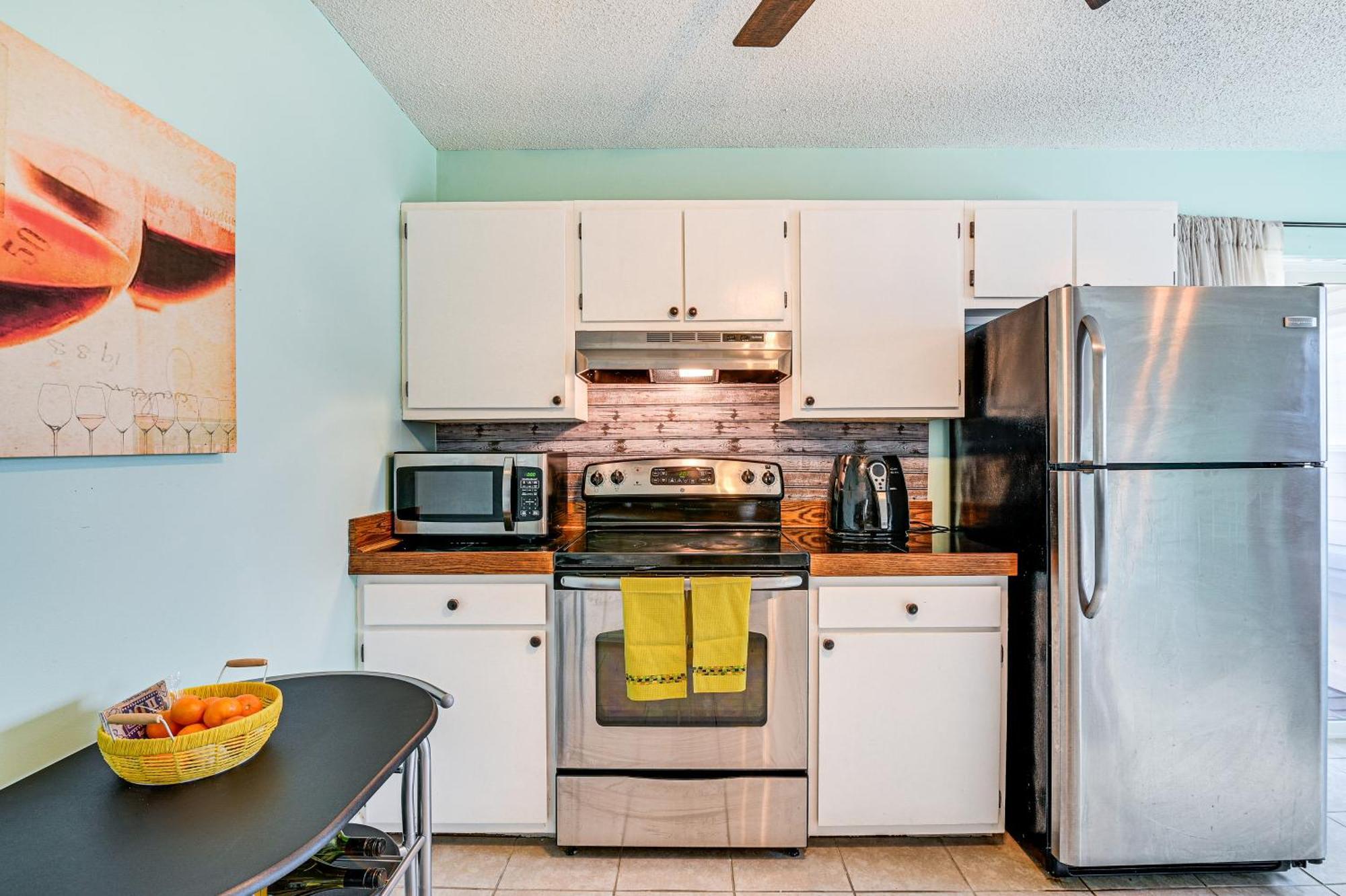 Surfside With Balconies 1 Mi To Ocean! * Myrtle Beach