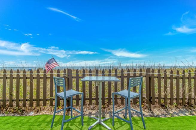 Beautifully Updated Studio! Dunes 2745 Holiday home Myrtle Beach