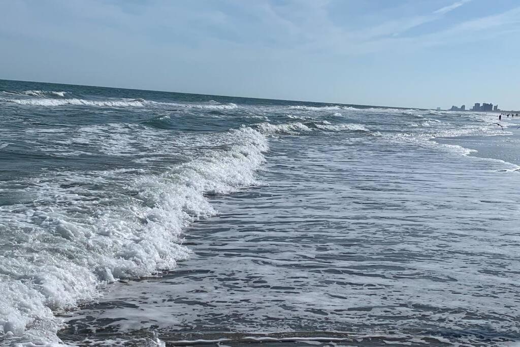 Shipwatch Pointe I ~ 2b/2b ~ Shore Drive Apartment Myrtle Beach