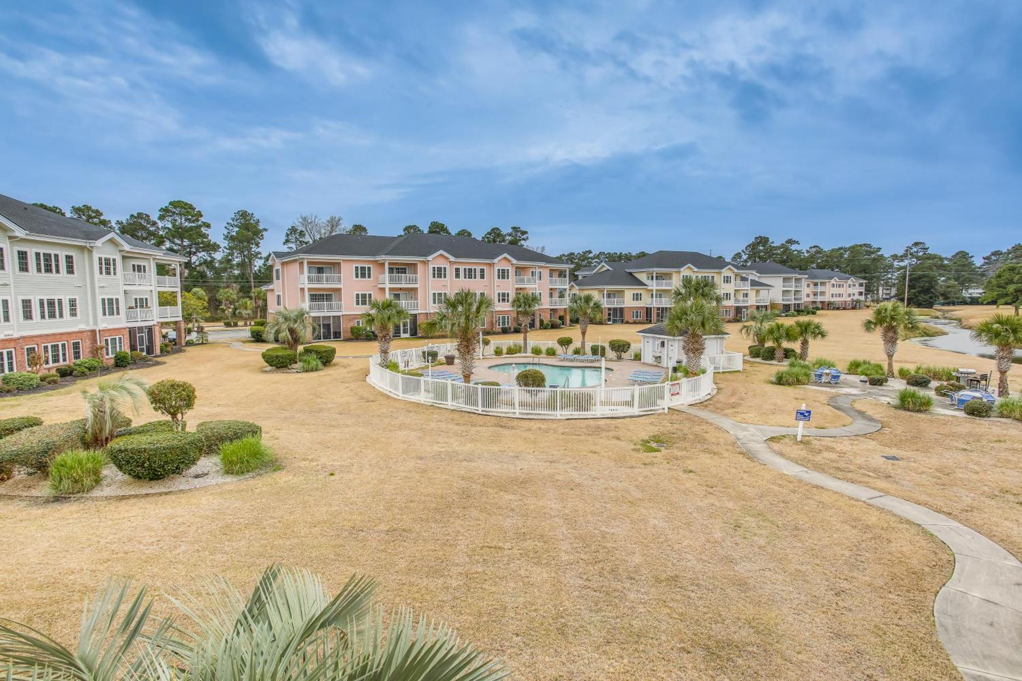 Apartment Sunny Myrtle With Community Pool Access! *