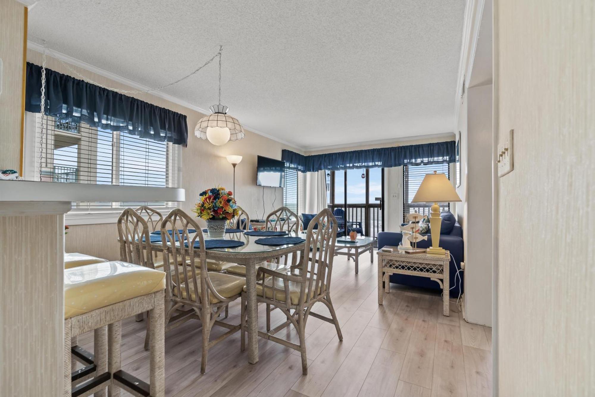 Seascape 308 - Oceanfront - Crescent Section Holiday home