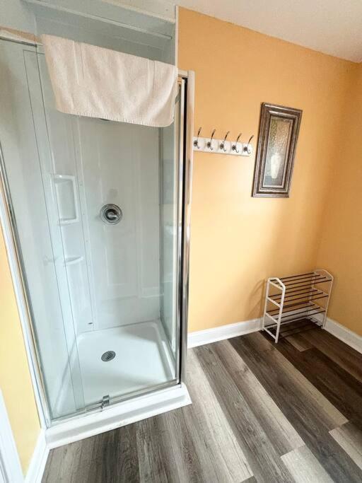 Charming Coastal Retreat Pets Are Welcome *