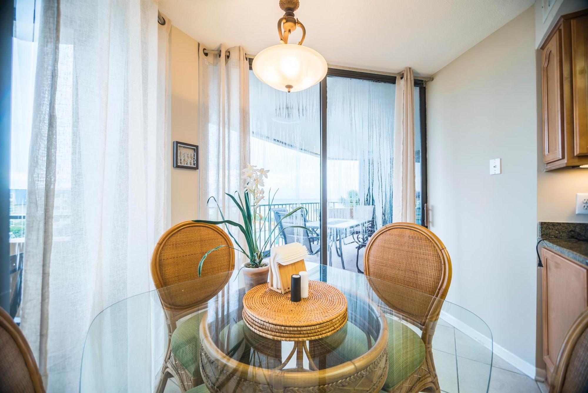 Maisons-sur-mer 110 - Ocean View - Shore Drive Holiday home *