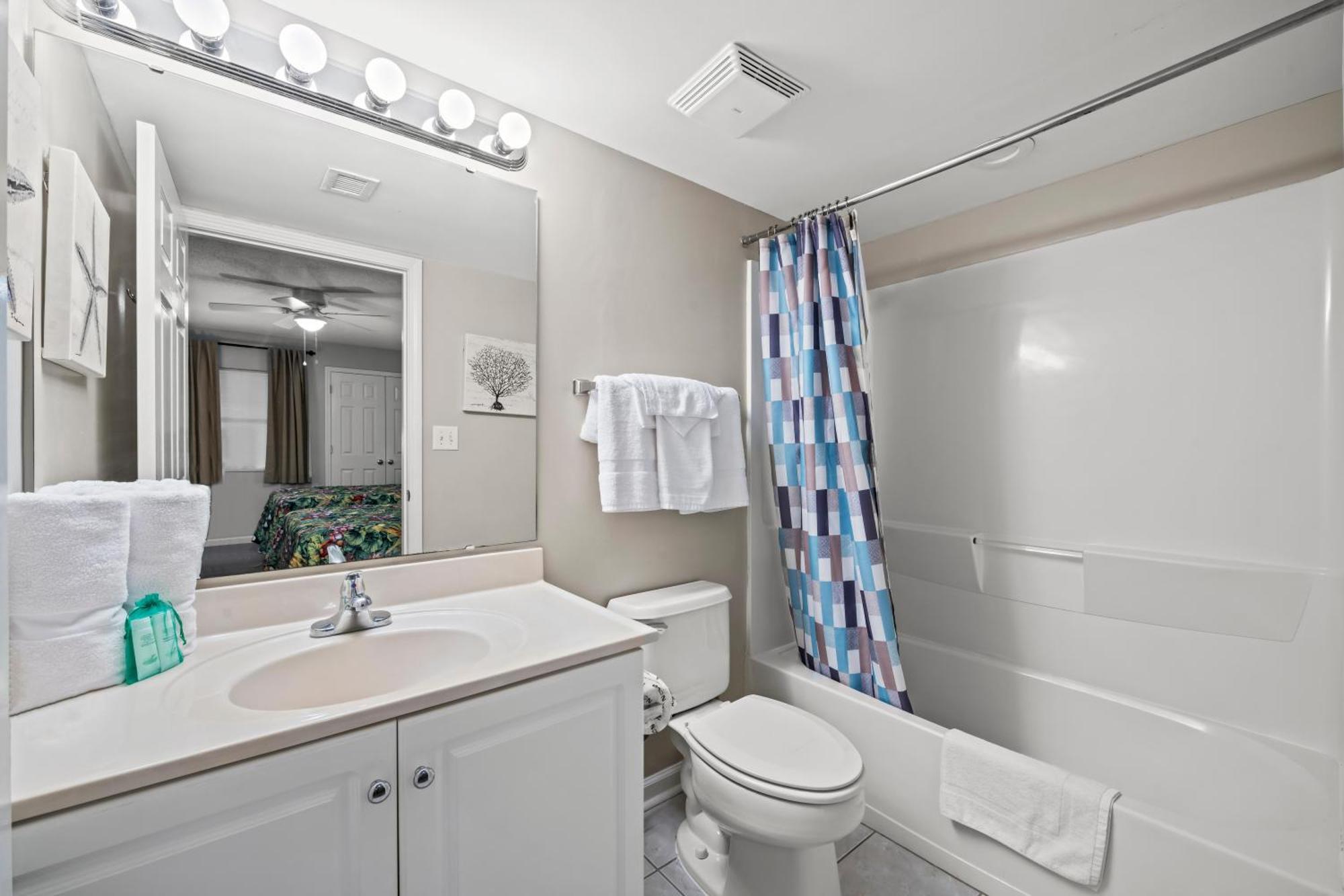 Ashworth 807 - Ocean Front-ocean Drive Section *