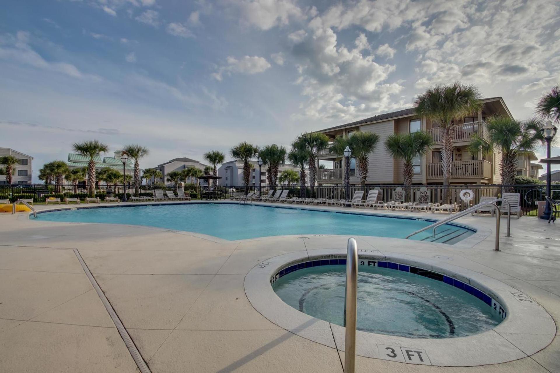 Tilghman & Golf 6015 - 2nd Row - Cherry Grove Holiday home Myrtle Beach