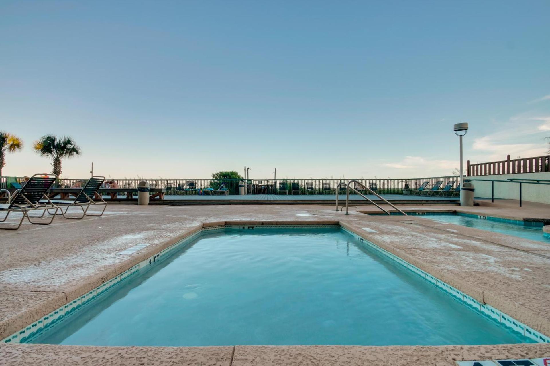 Ashworth 807 - Ocean Front-ocean Drive Section Holiday home