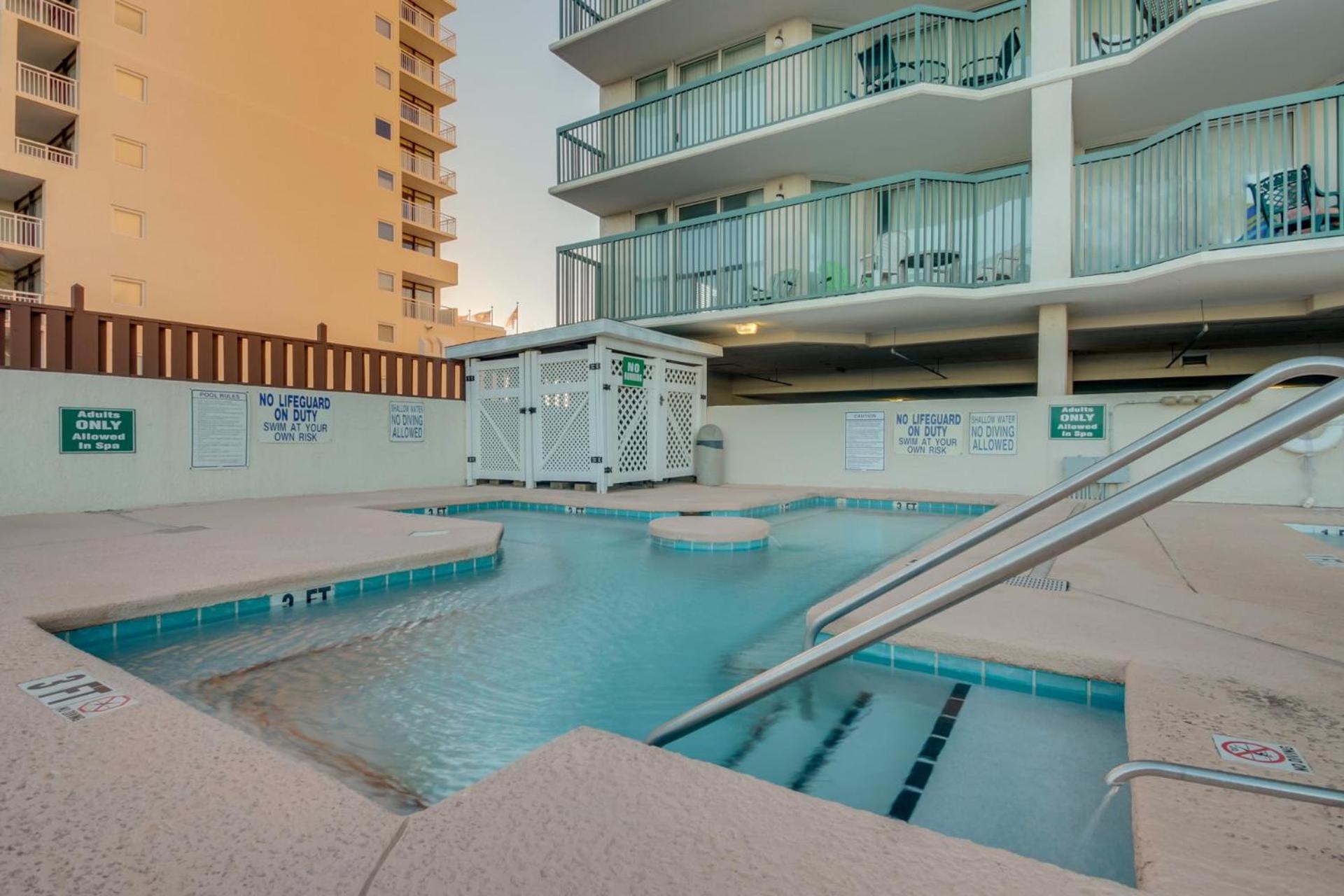 Holiday home Ashworth 807 - Ocean Front-ocean Drive Section