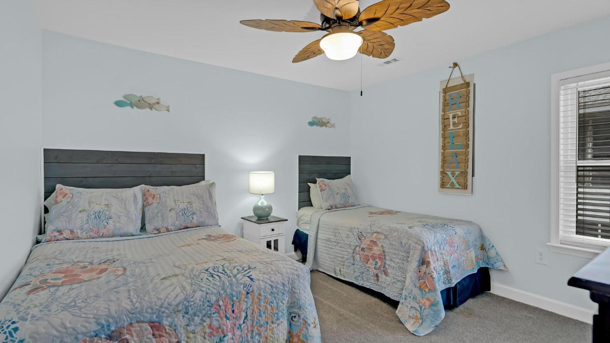 Holiday home The Wicked Whale - 3rd Row - Ocean Drive Section Myrtle Beach