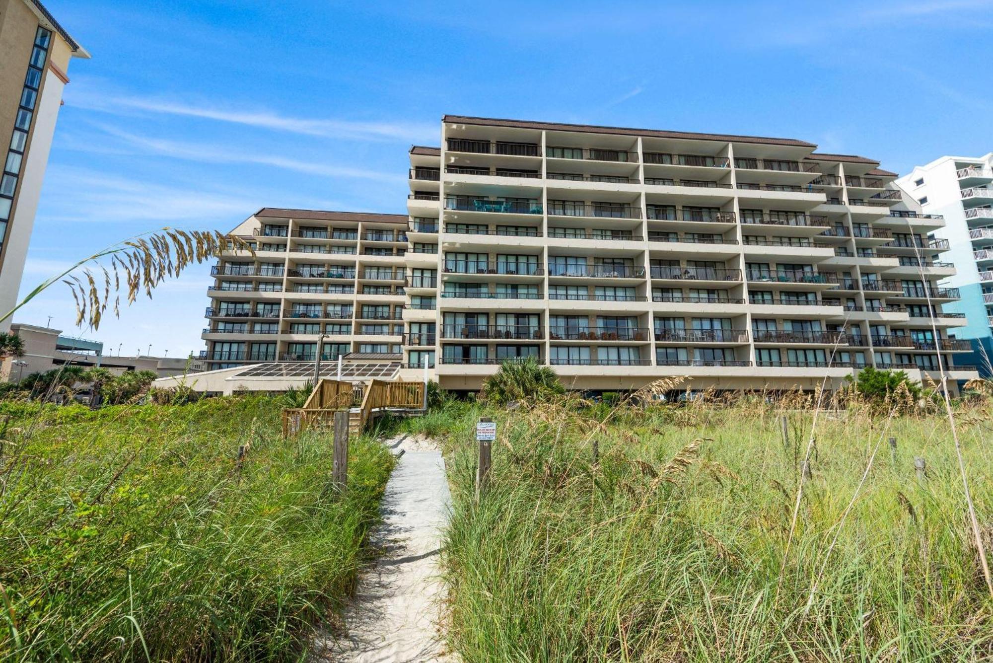 Sea Winds 307 - Oceanfront - Windy Hill Section Holiday home Myrtle Beach