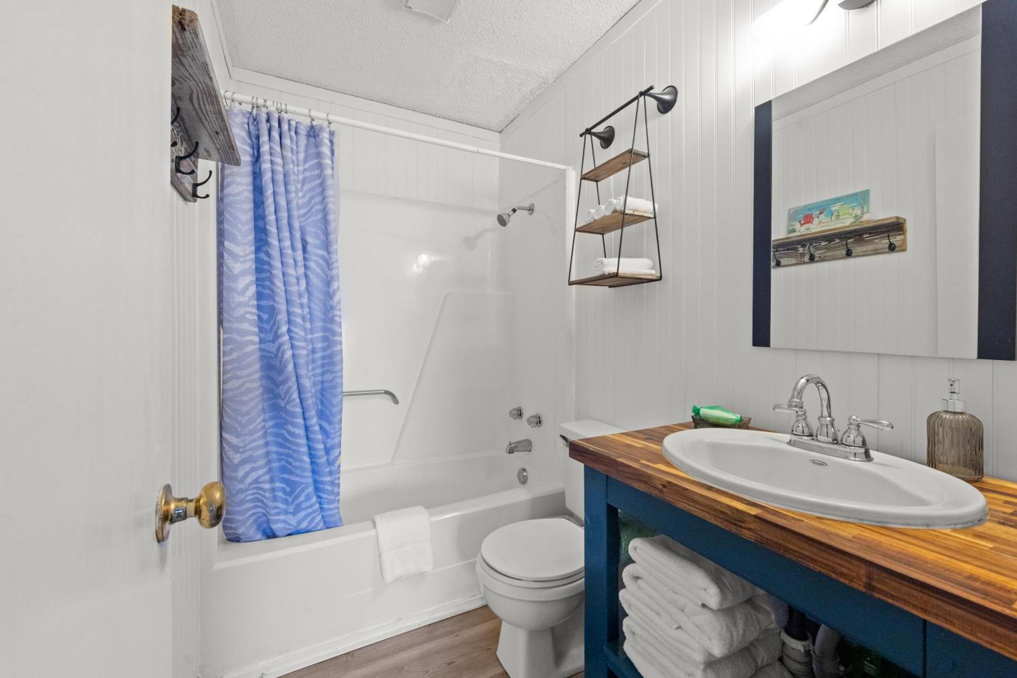 Finestere A1- Oceanfront - Cherry Grove Section Holiday home