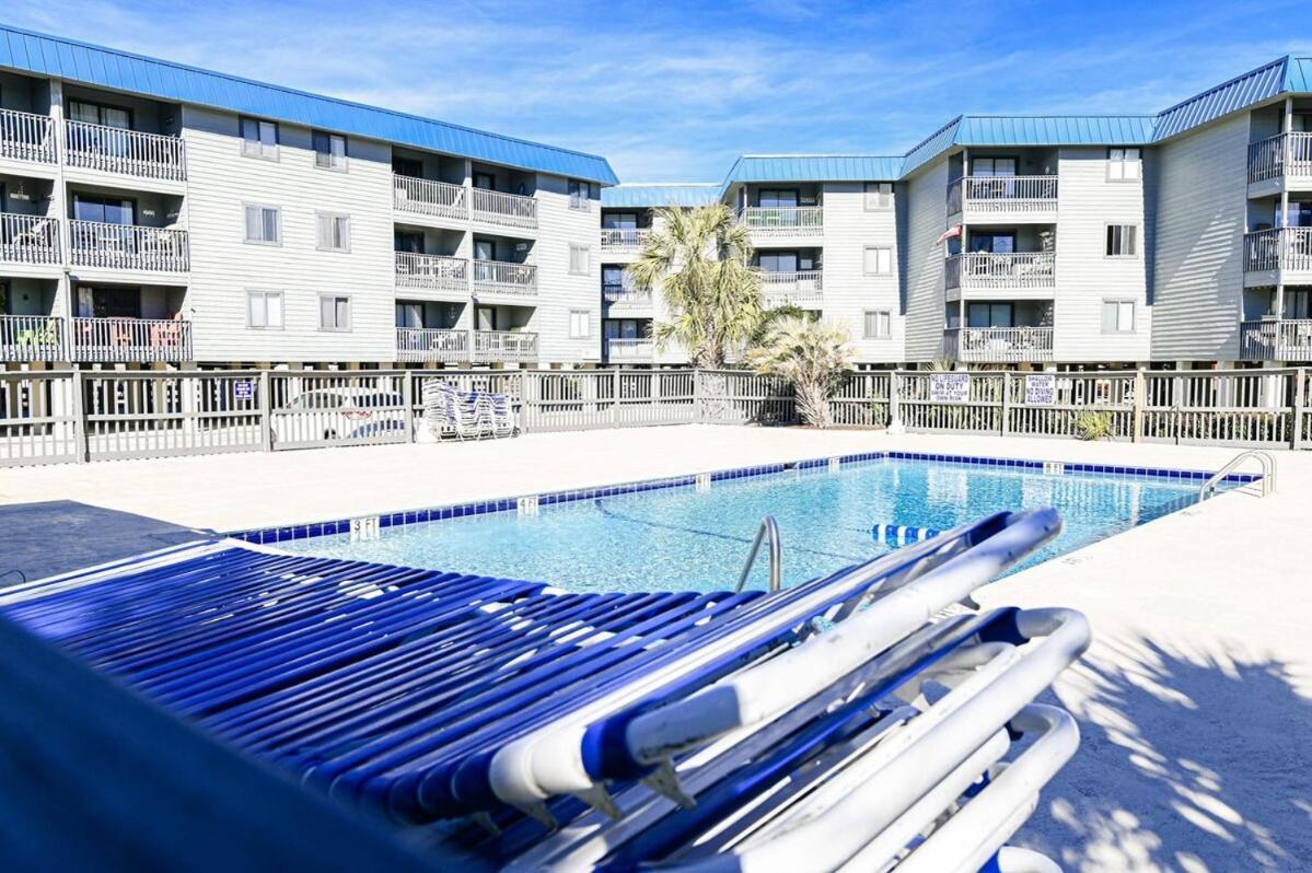 The Sandy Turtle New Modern Oceanfront W Pool *