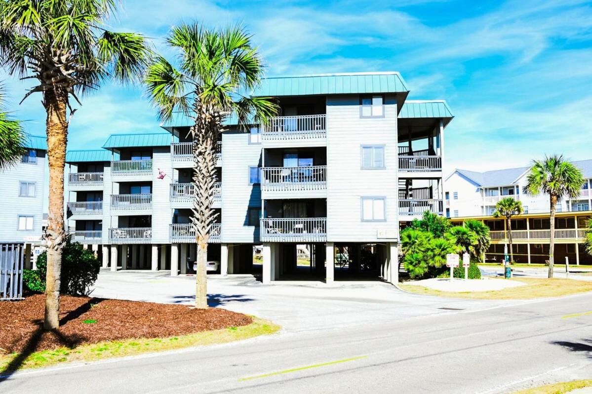 The Sandy Turtle New Modern Oceanfront W Pool *