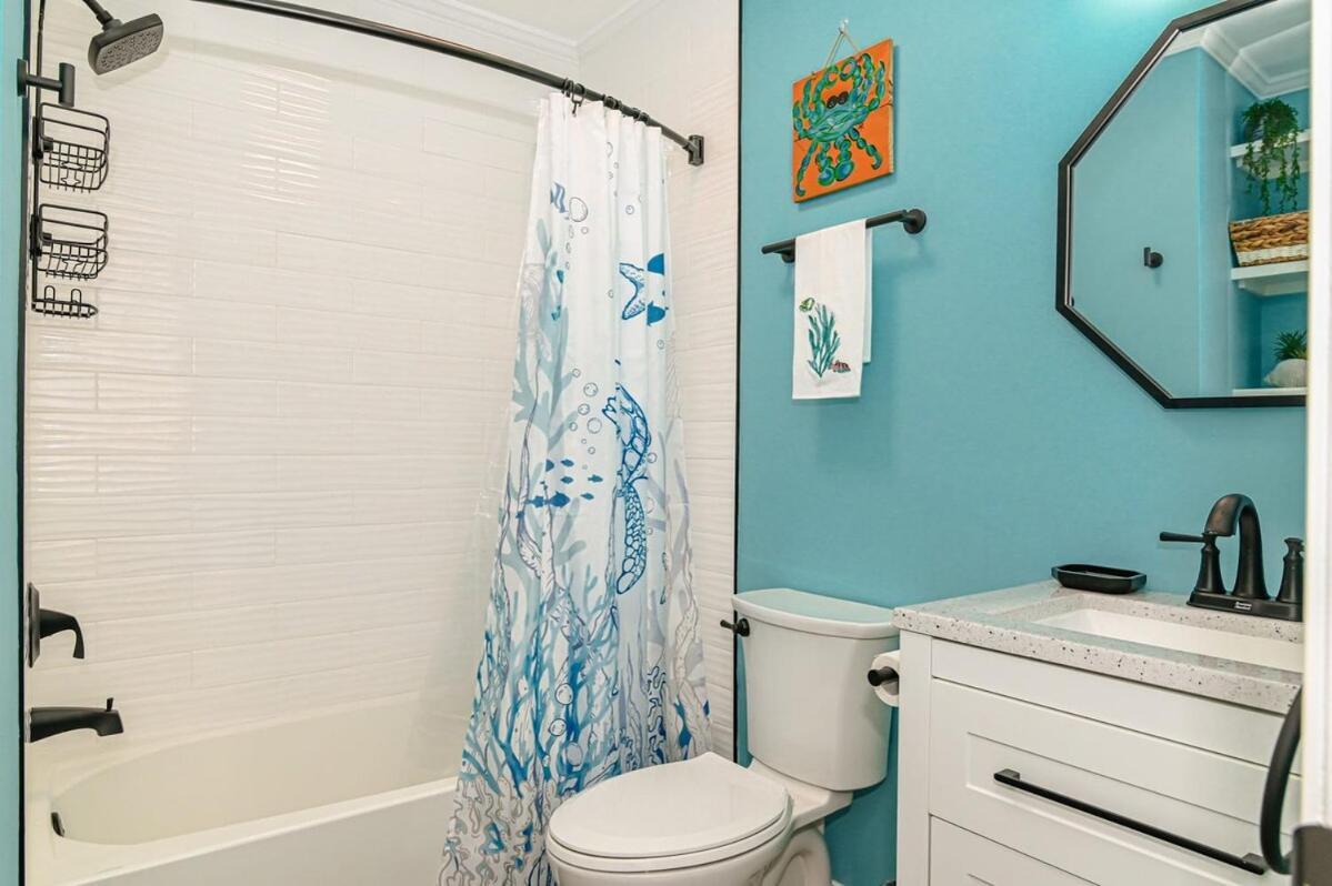 The Sandy Turtle New Modern Oceanfront W Pool * Myrtle Beach