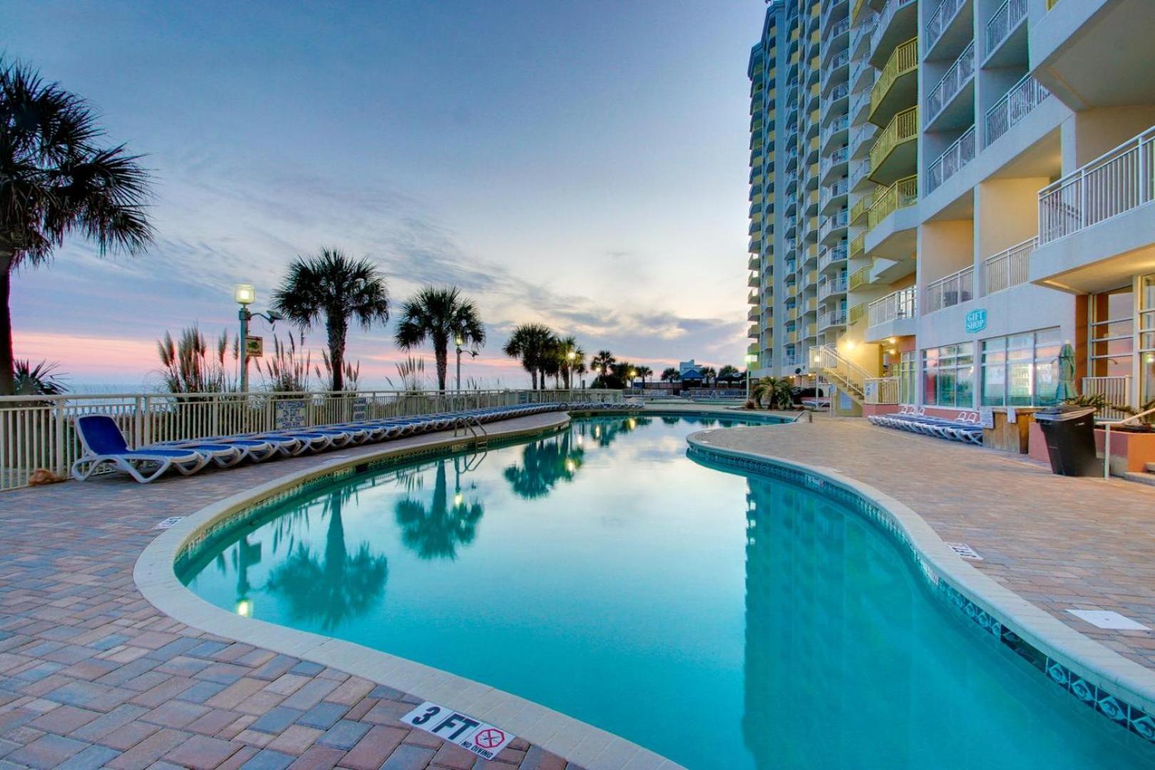 Bay Watch S. 837 -oceanfront-crescent Section Myrtle Beach