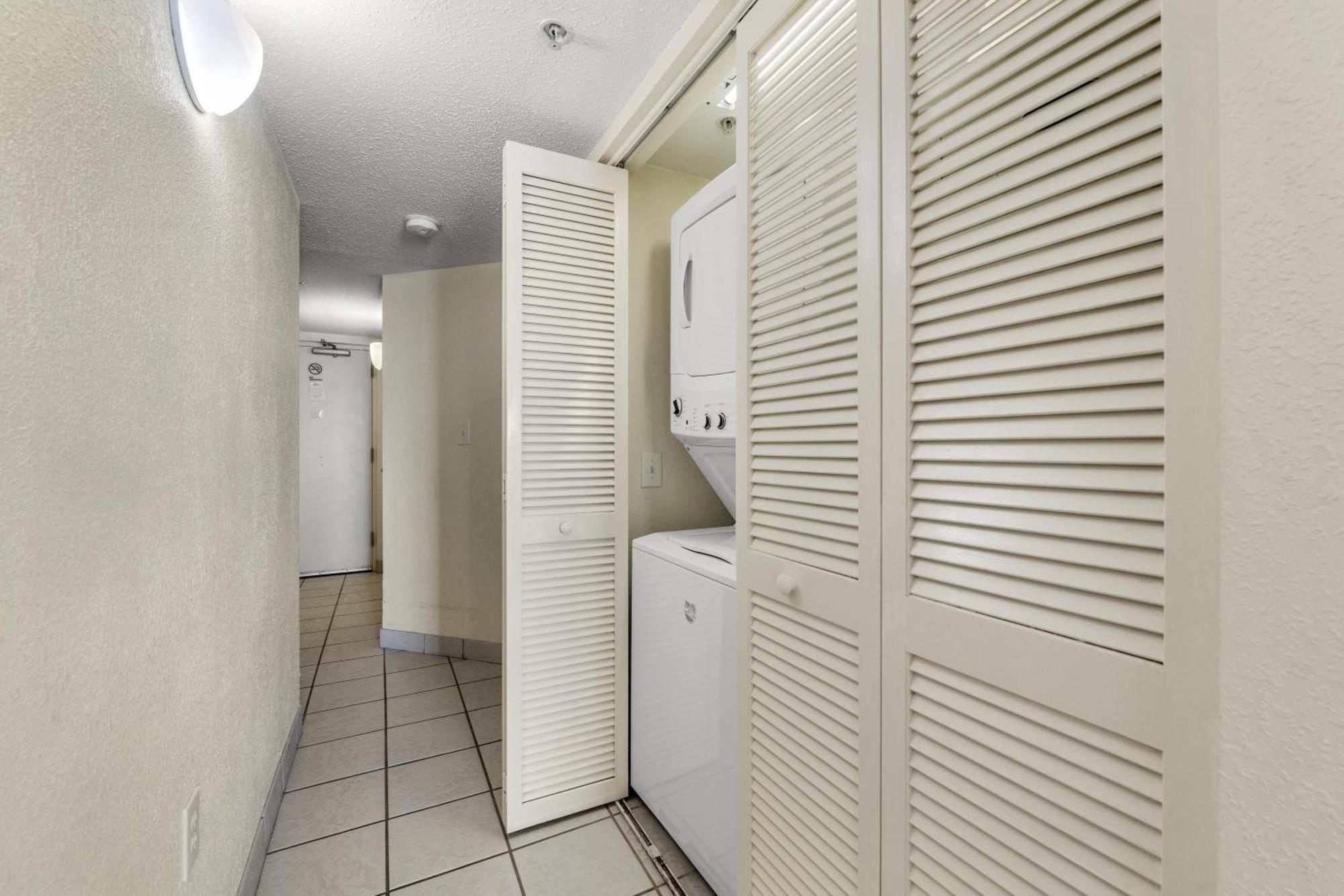 Holiday home Bay Watch S. 837 -oceanfront-crescent Section *
