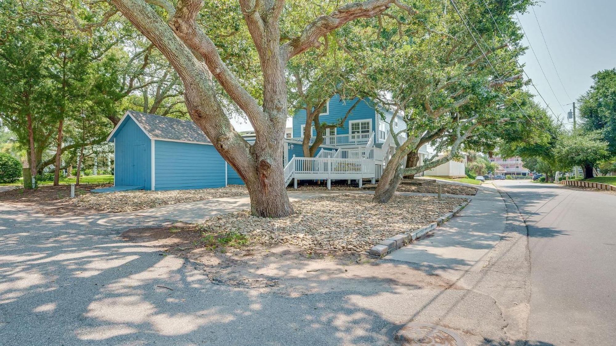 Holiday home Blue Moon - 3rd Row - Ocean Drive Section Myrtle Beach