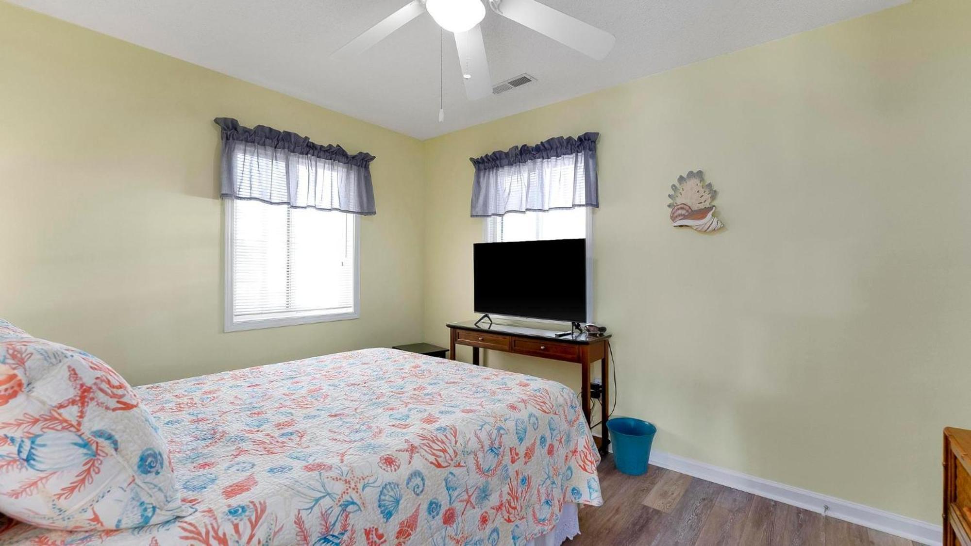 Perrin Place C - 3rd Row - Ocean Drive Section
