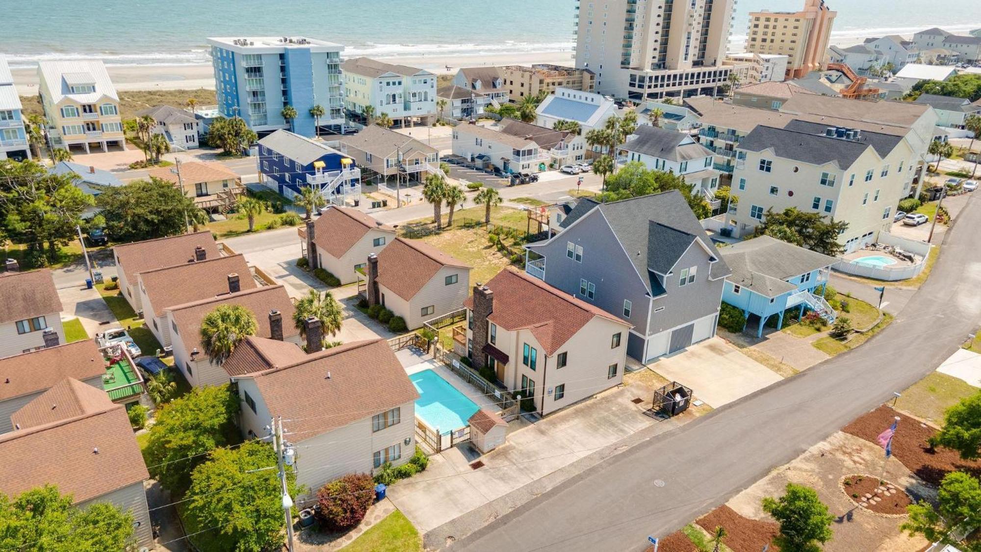 Holiday home Perrin Place C - 3rd Row - Ocean Drive Section *