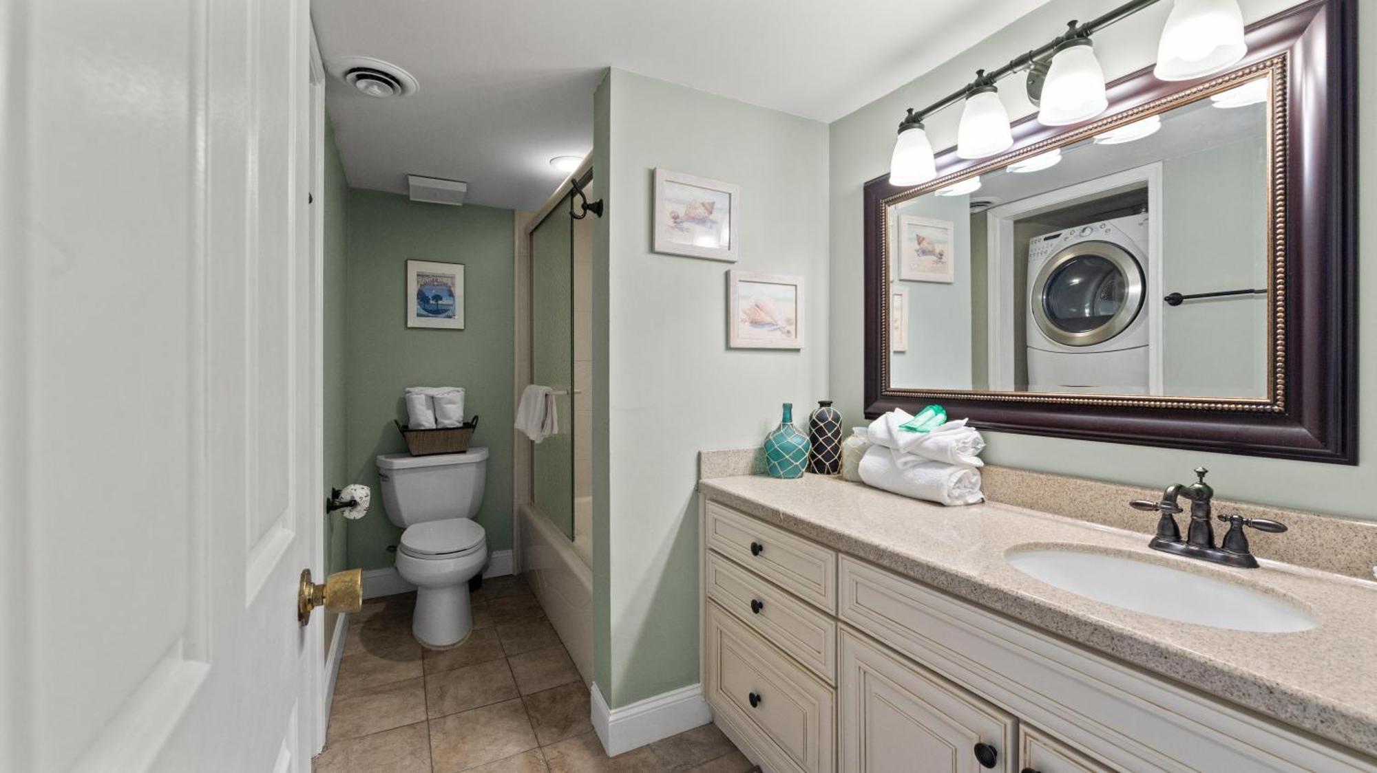 Holiday home Ocean Towers Club 701 - Oceanfront - Windy Hill Section