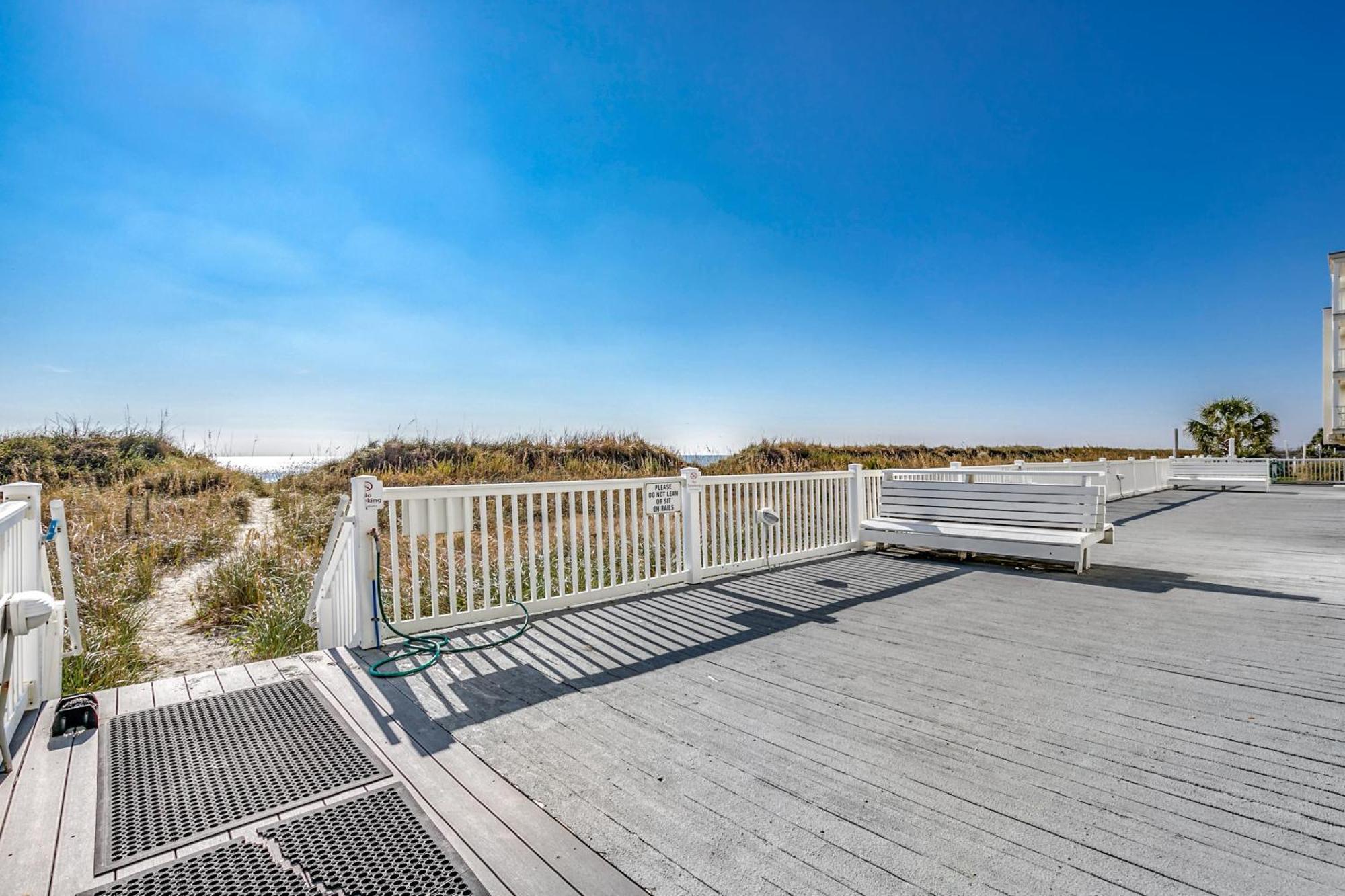 Holiday home Ocean Towers Club 701 - Oceanfront - Windy Hill Section Myrtle Beach
