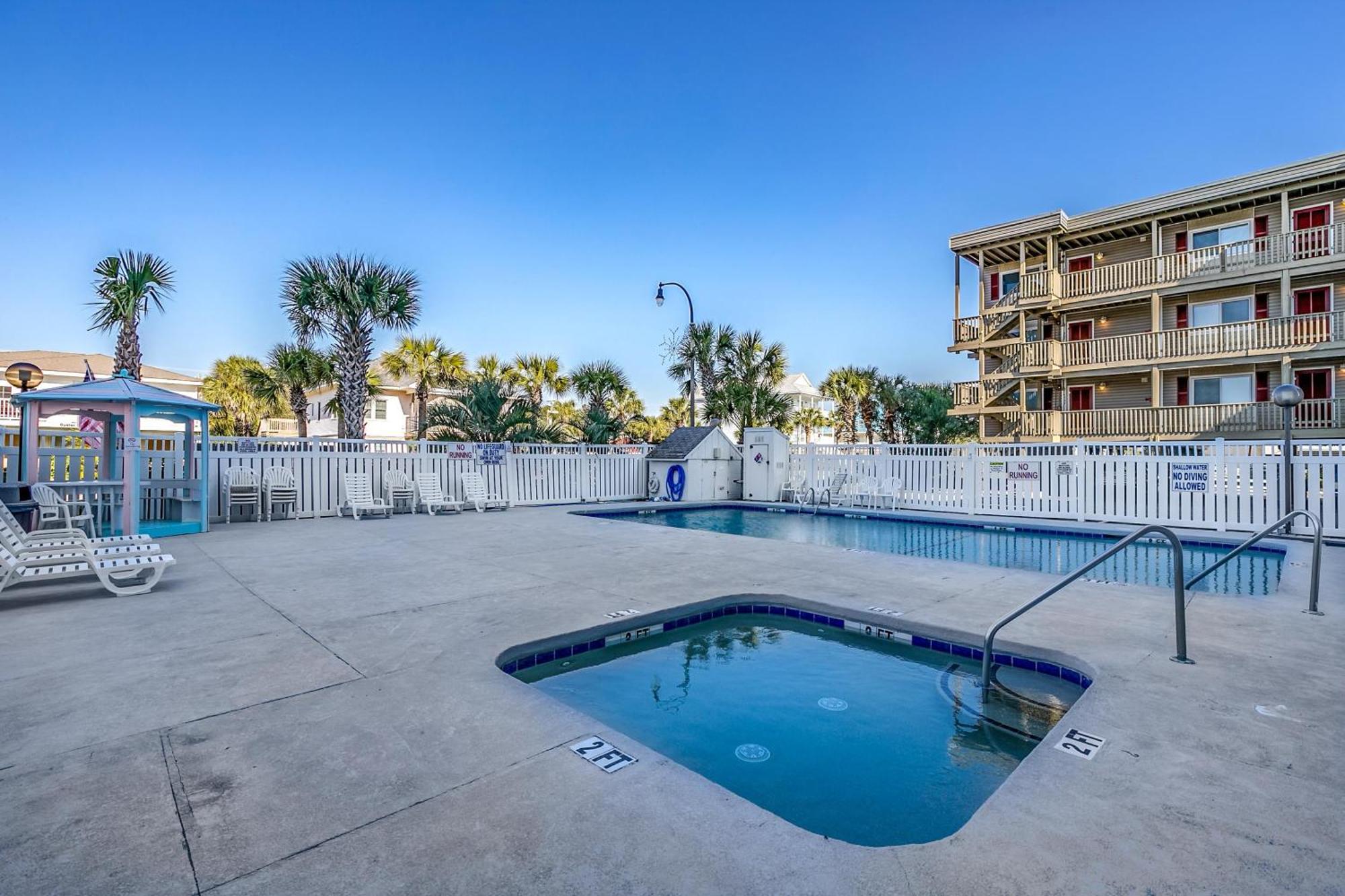 Ocean Towers Club 701 - Oceanfront - Windy Hill Section Holiday home *