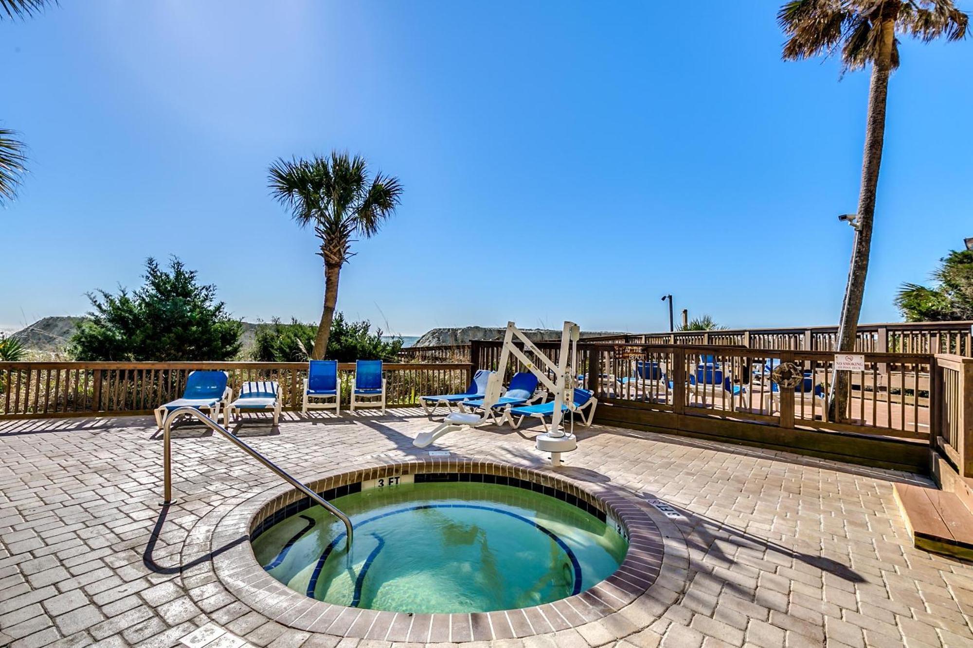 Cove 1503 - Oceanfront - Windy Hill Section Holiday home *