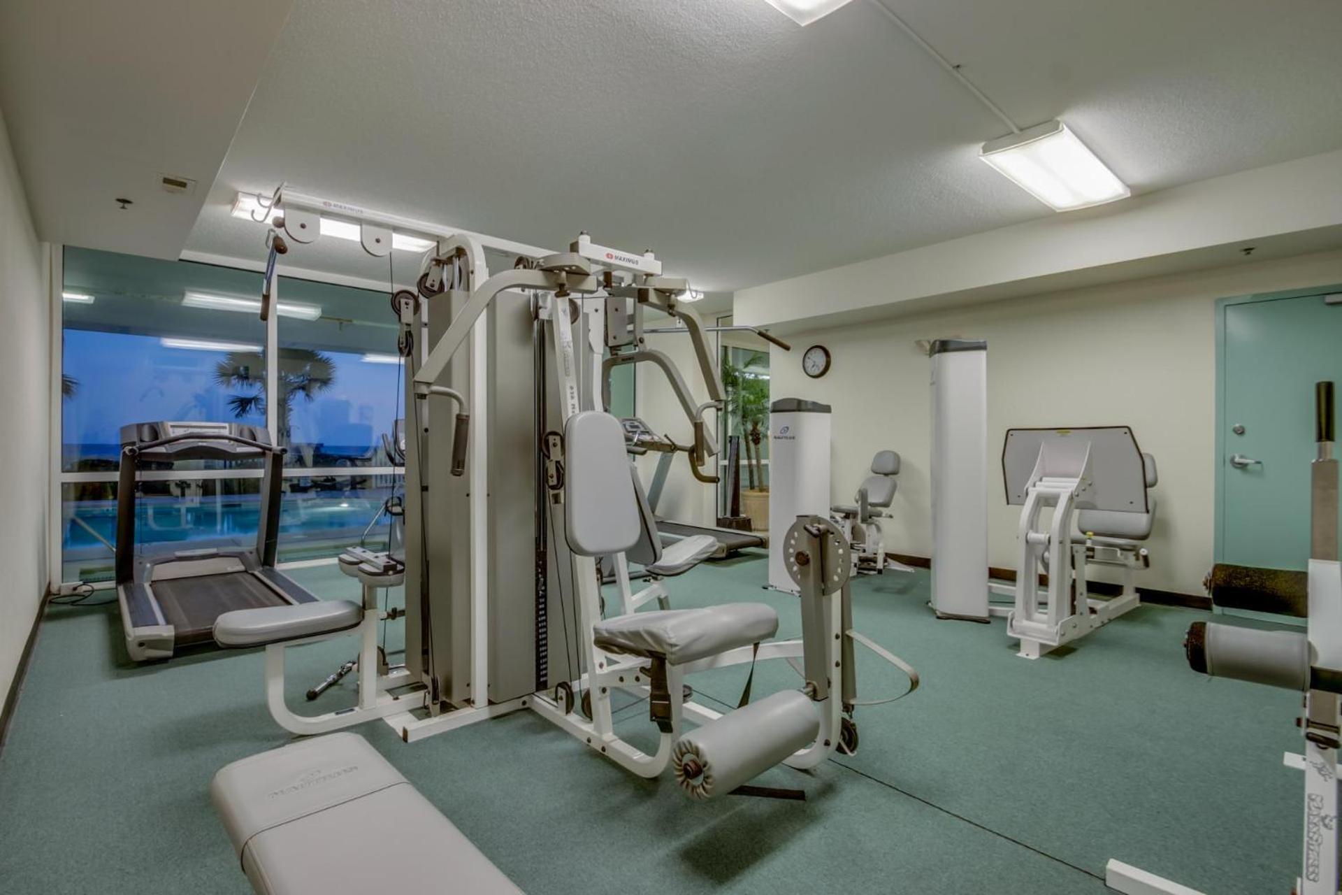 Blue Water Keyes 1003 - Oceanfront - Crescent Section Holiday home *