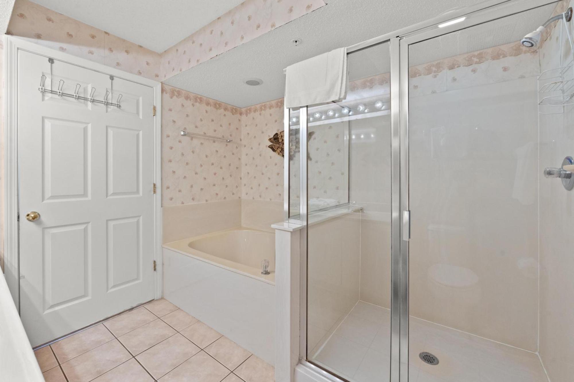 Ashworth 907 - Ocean Front-ocean Drive Section Holiday home *