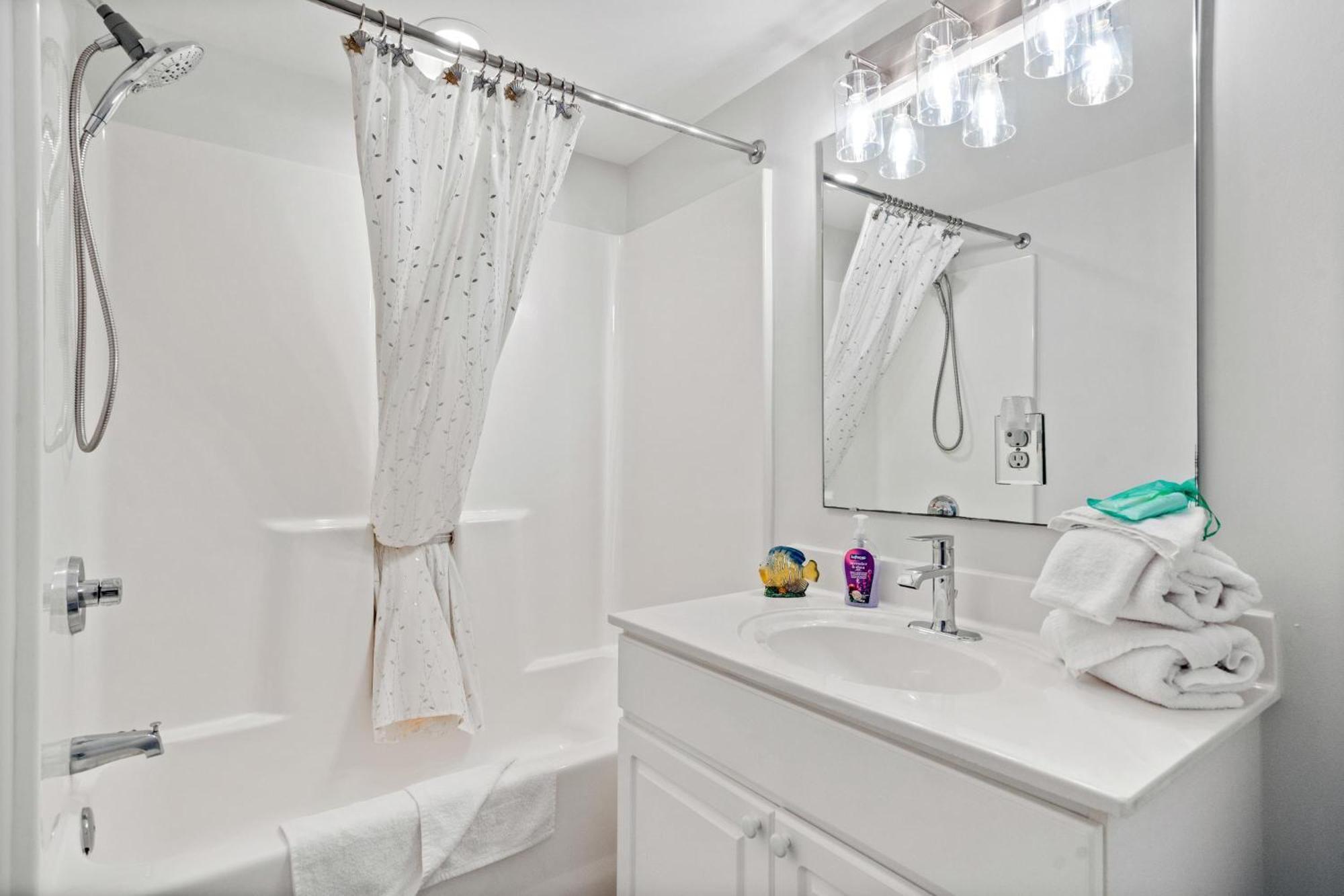 Sunrise Pointe 10f - Oceanfront - Cherry Grove Section * Myrtle Beach