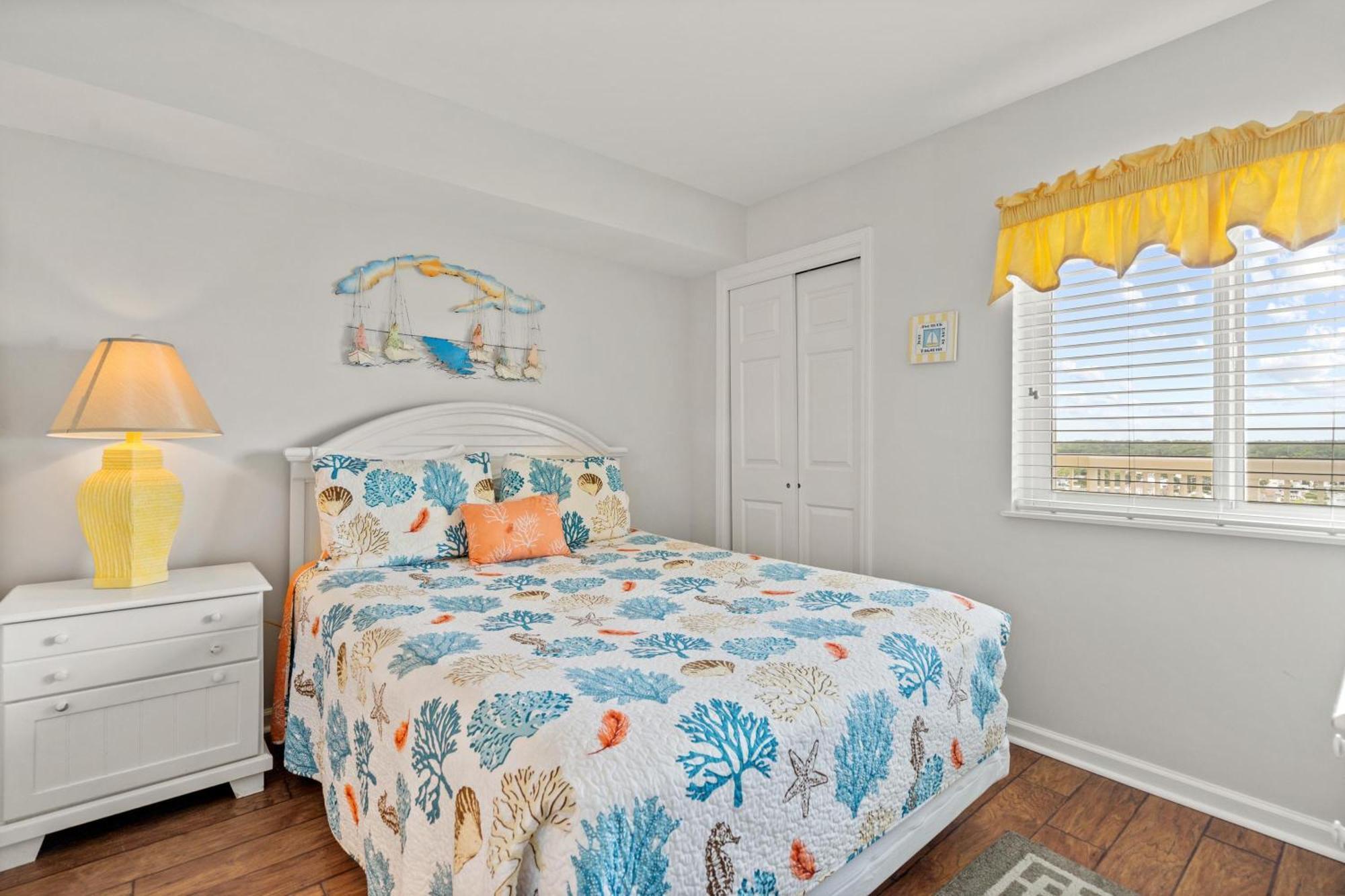 Sunrise Pointe 10f - Oceanfront - Cherry Grove Section Holiday home *