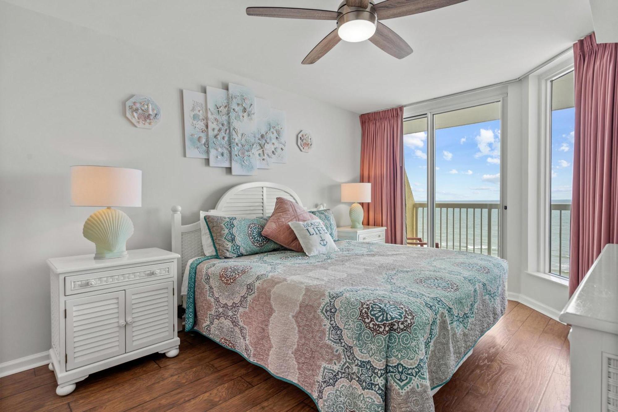 Sunrise Pointe 10f - Oceanfront - Cherry Grove Section Holiday home *
