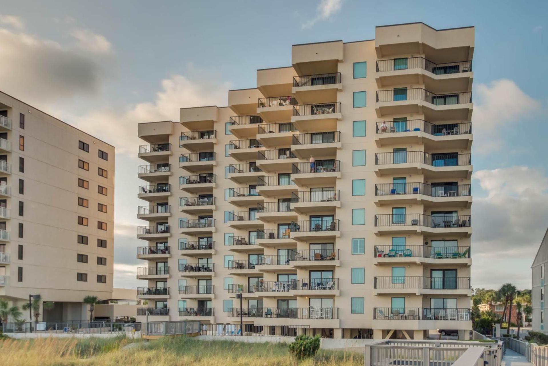 Tidemaster 905 - Oceanfront - Ocean Drive Section * Myrtle Beach