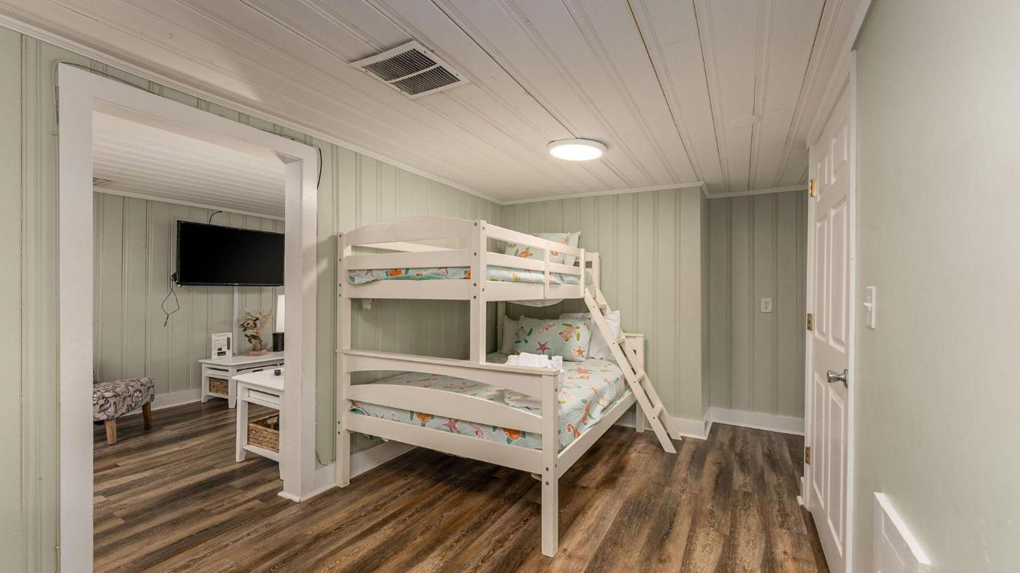 Holiday home Ocean Pearl - 2nd Row - House - Crescent Myrtle Beach