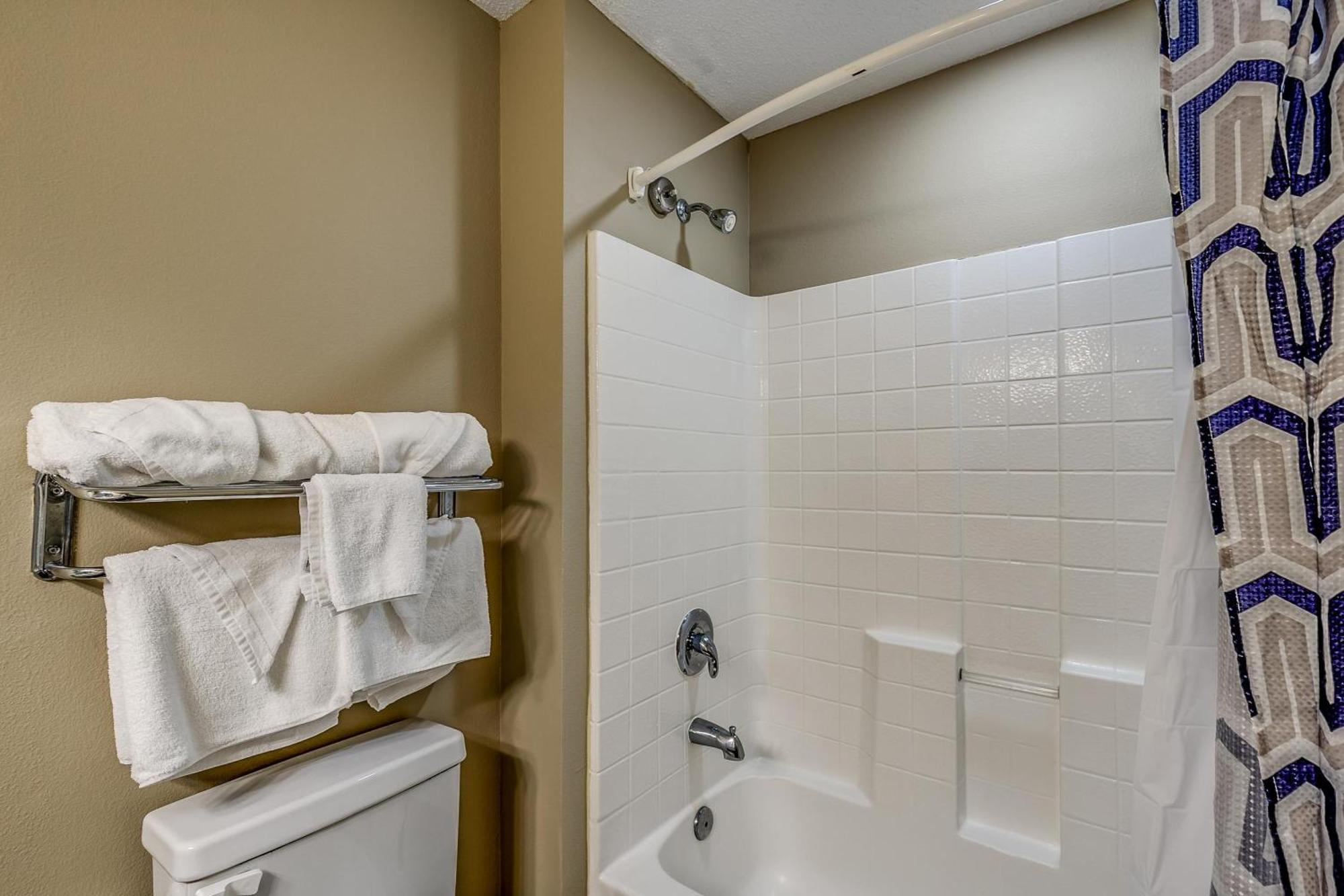 Avista 1620 - Oceanfront - Ocean Drive Section *