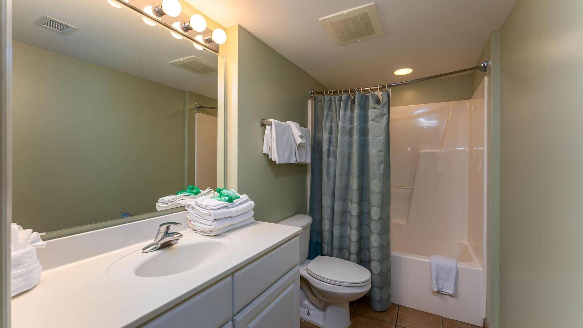 Malibu Pointe 901 2nd Row Ocean View-crescent Section *