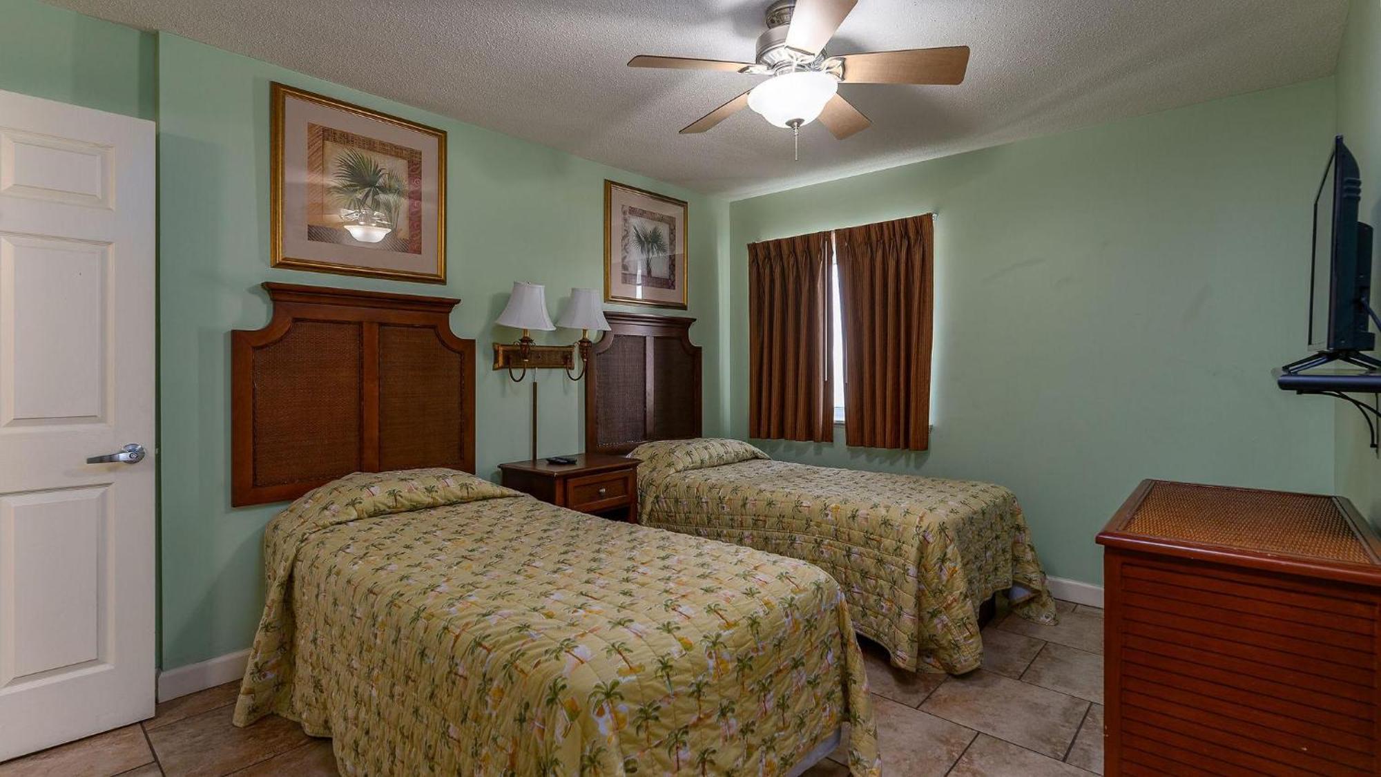 Holiday home Malibu Pointe 901 2nd Row Ocean View-crescent Section