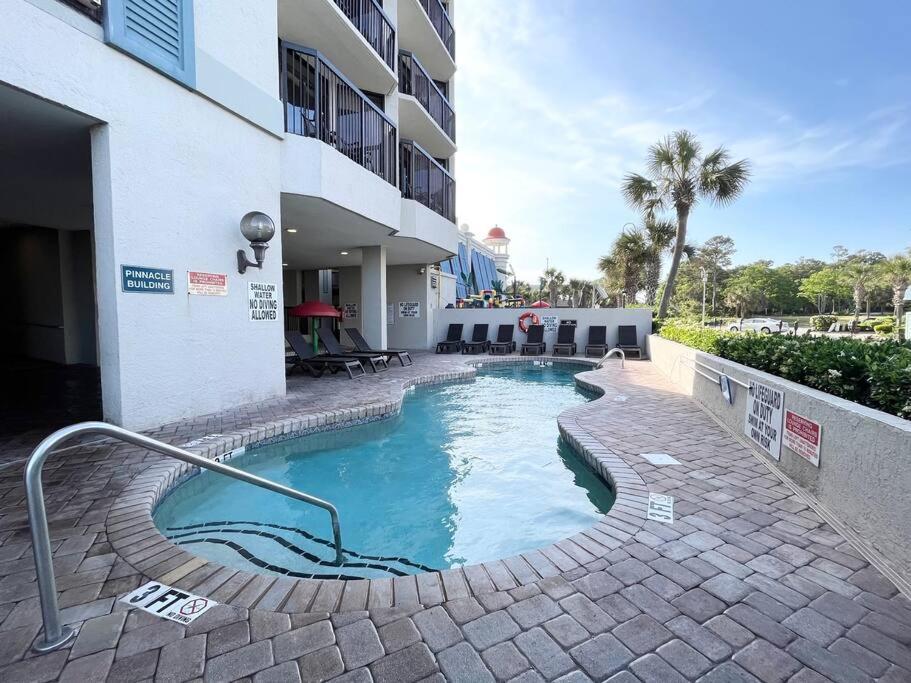 Apartment Bluetique Oceanfront Pet Friendly Indoor Pool *
