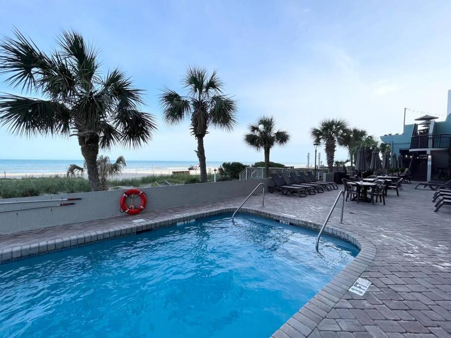 Bluetique Oceanfront Pet Friendly Indoor Pool *