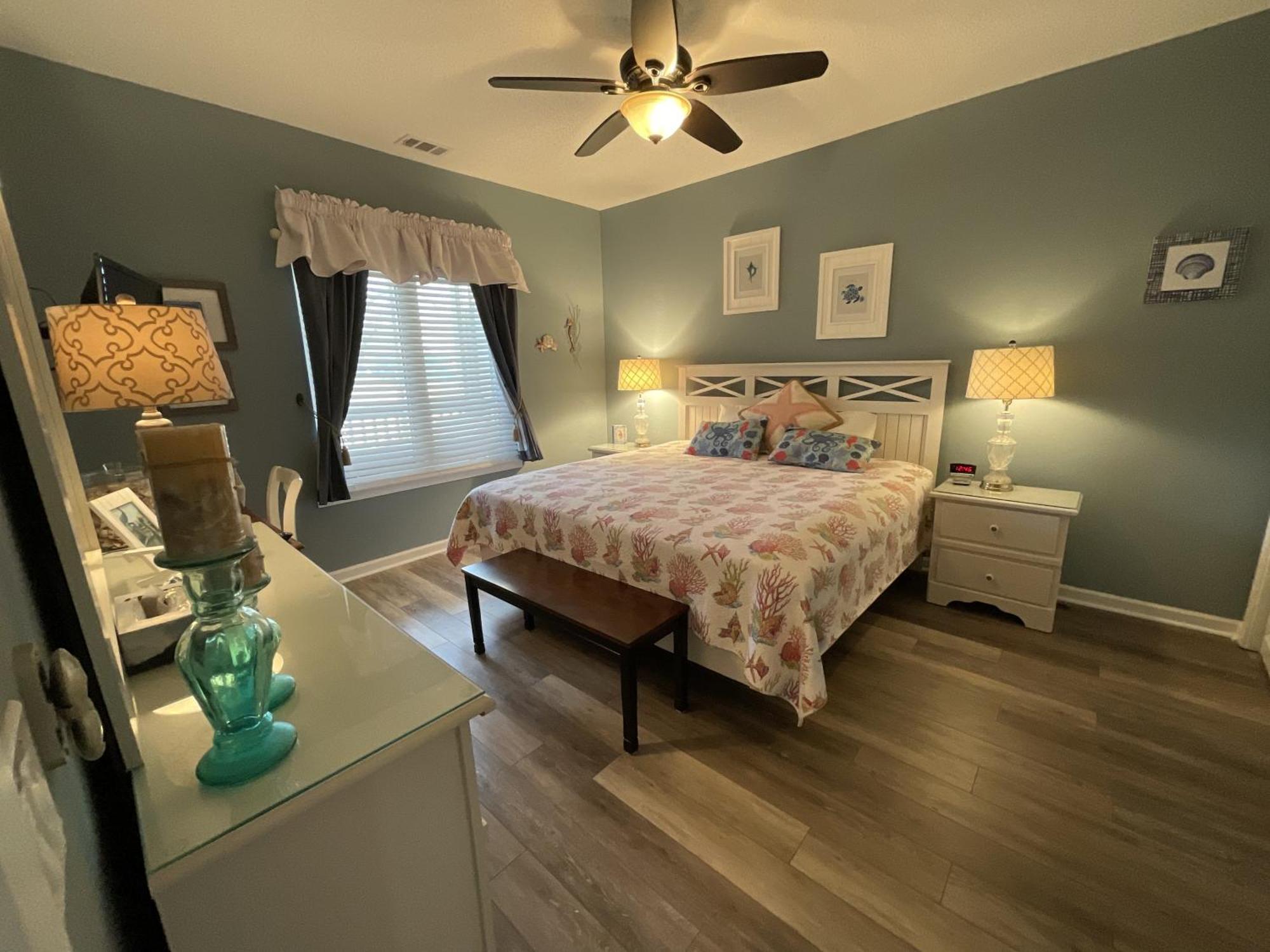 3c Canterbury Court *
