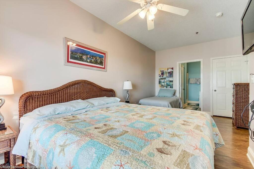 Huge Beautiful With Great View Of The Ocean Myrtle Beach