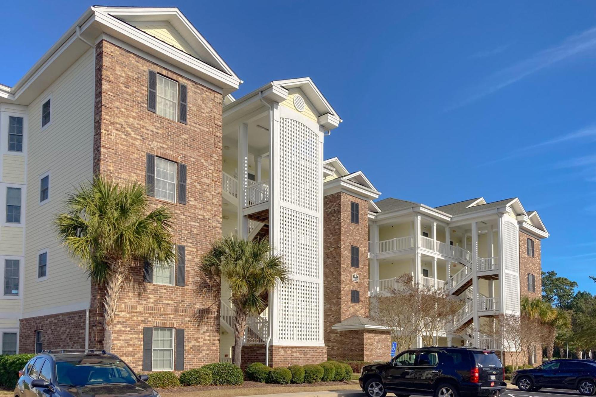 Magnolia Lake 104 Apartment