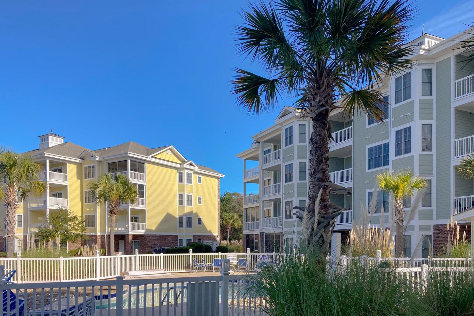 Magnolia Lake 104 Apartment