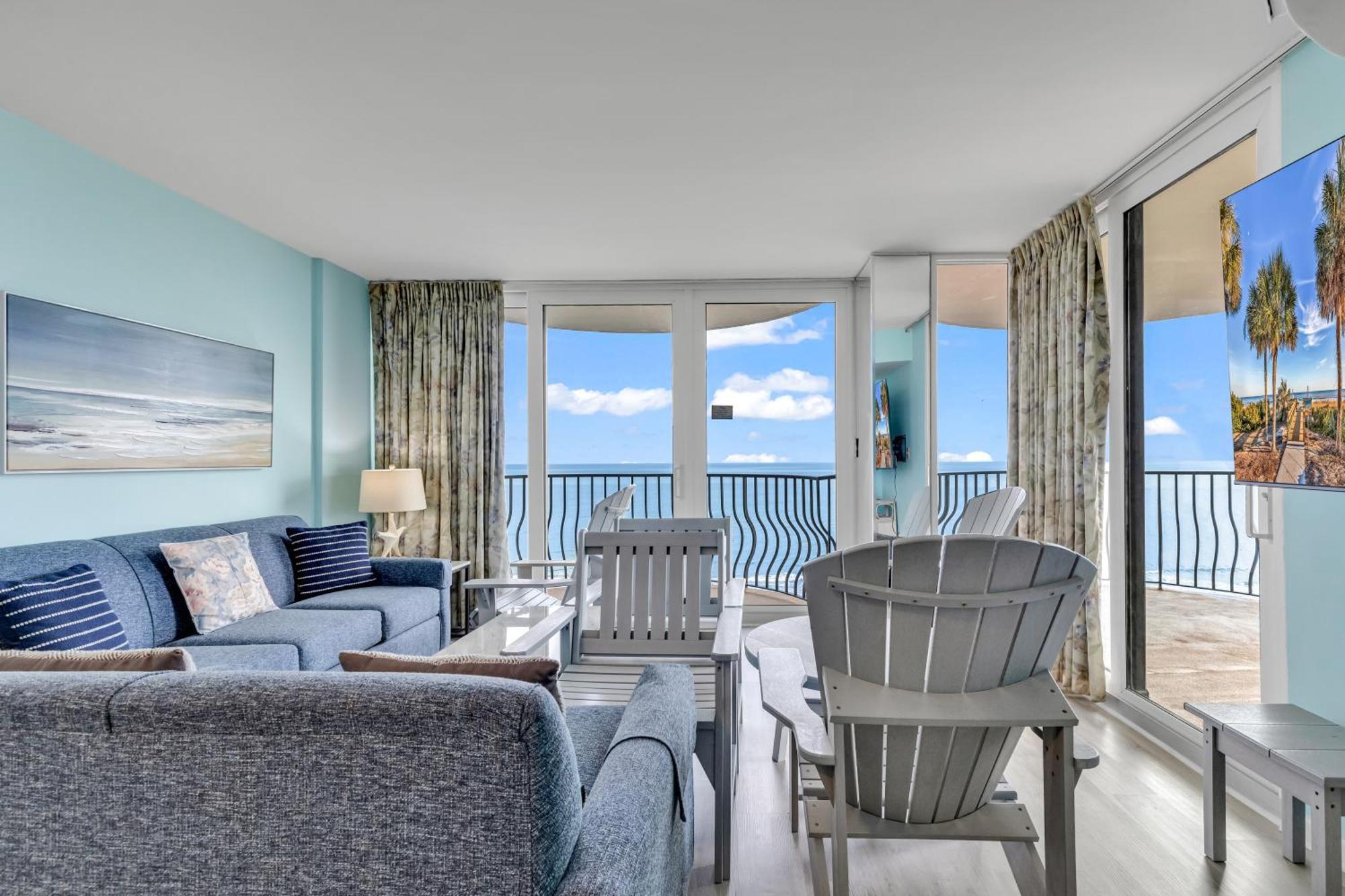 Oceanfront 3br Palms *