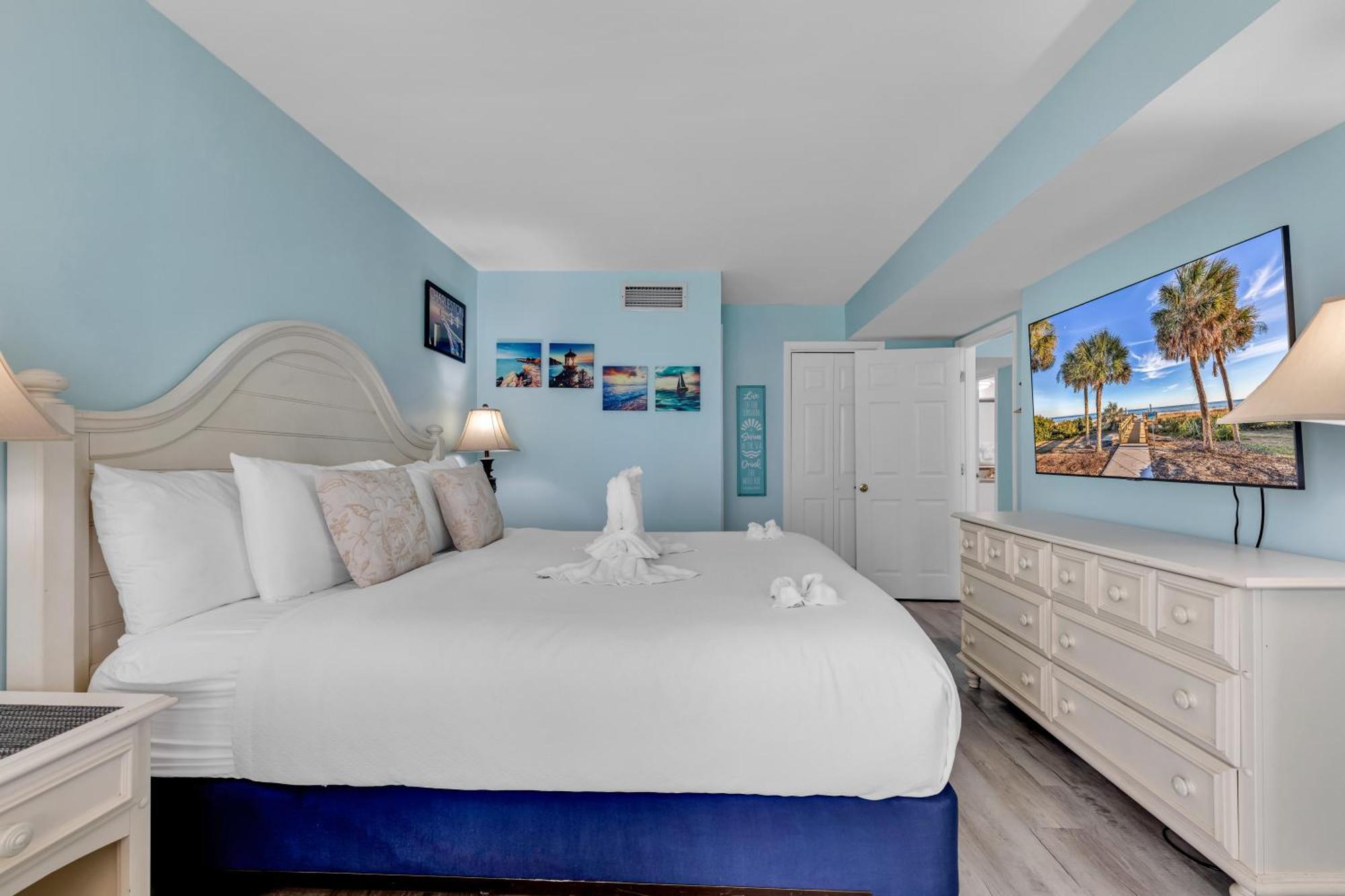 Oceanfront 3br Palms Apartment *