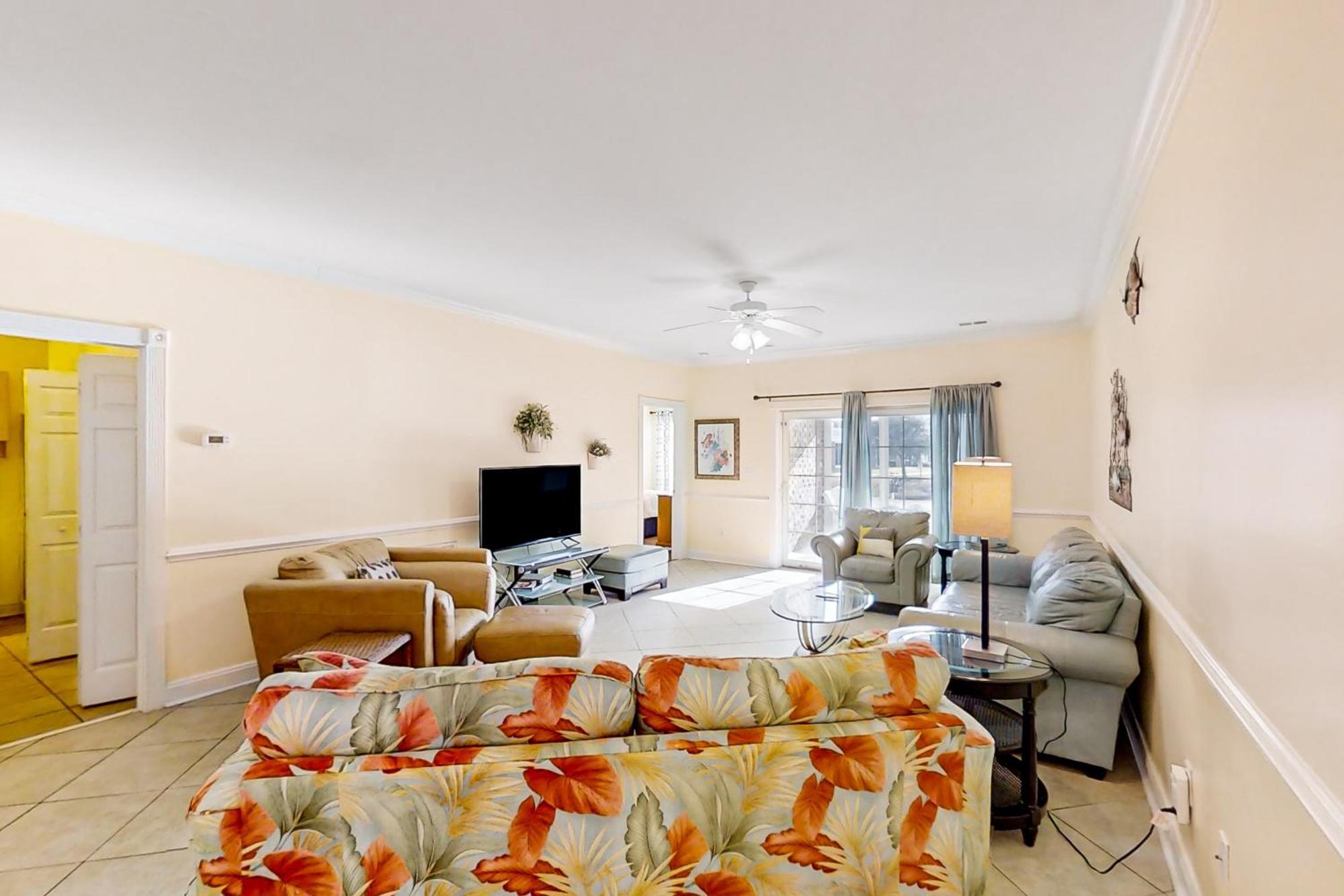 Apartment Beach Trippin