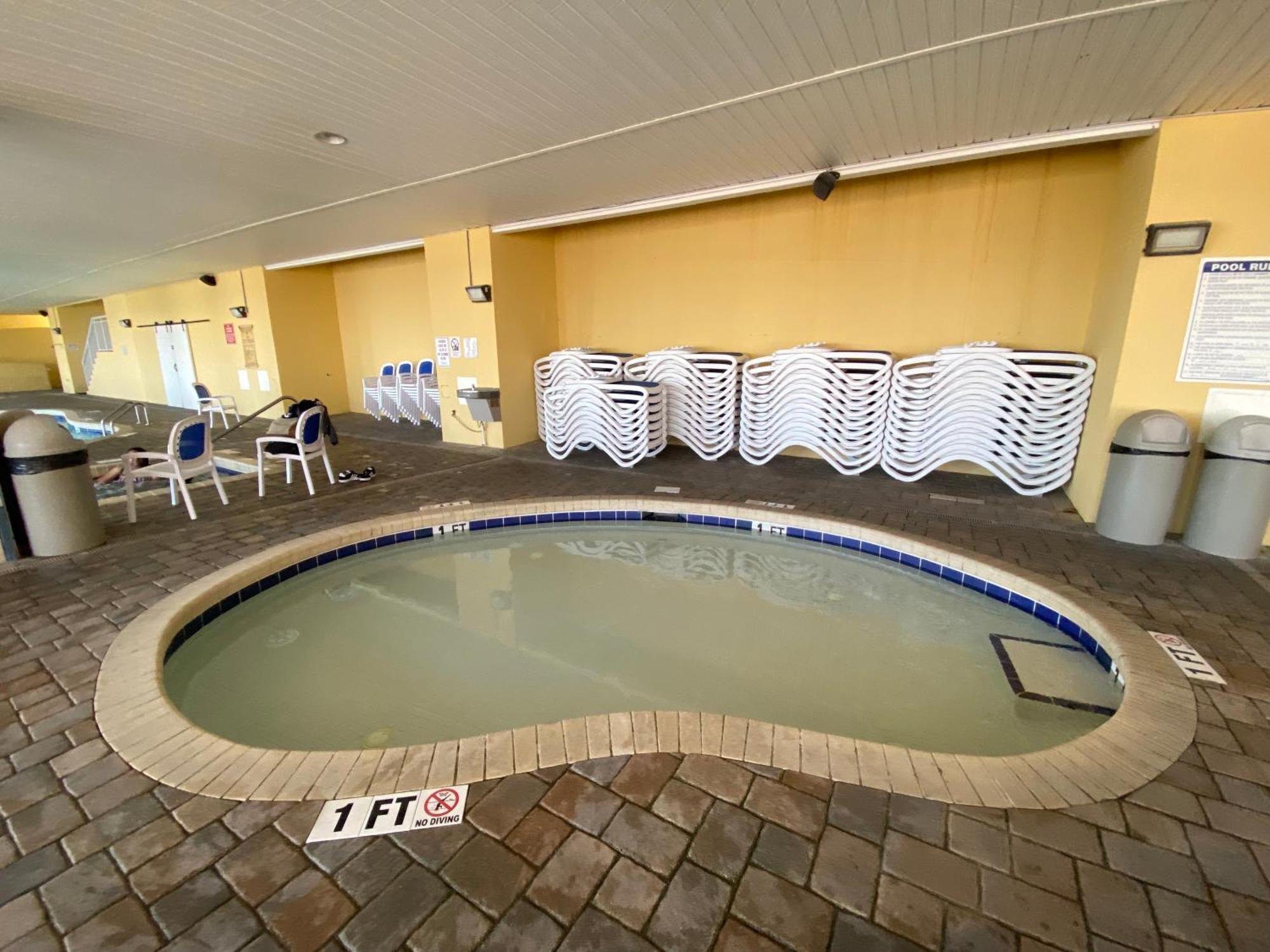 Camelot By The Sea Ocean Front Aparthotel *
