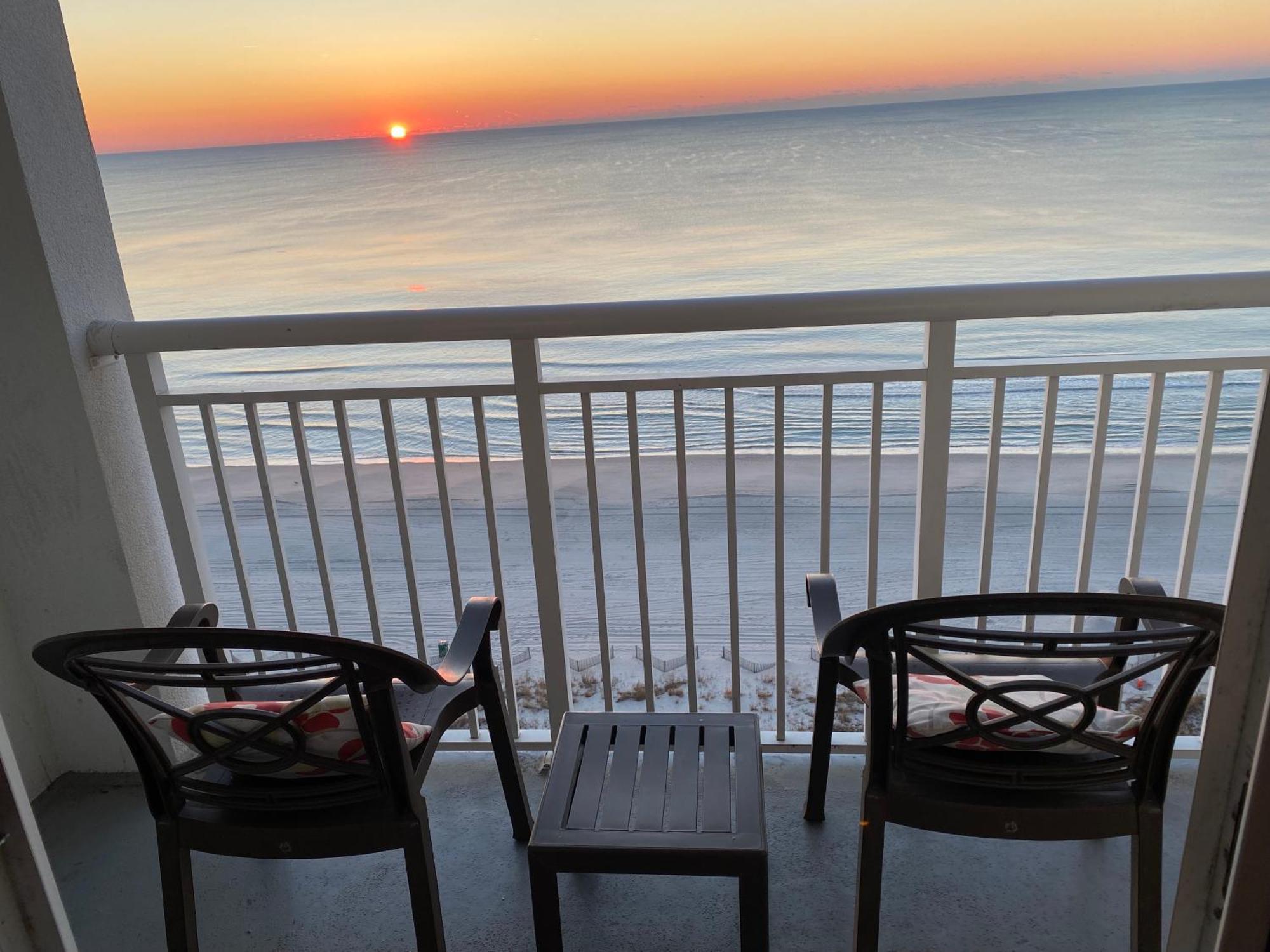 Aparthotel Camelot By The Sea Ocean Front Myrtle Beach